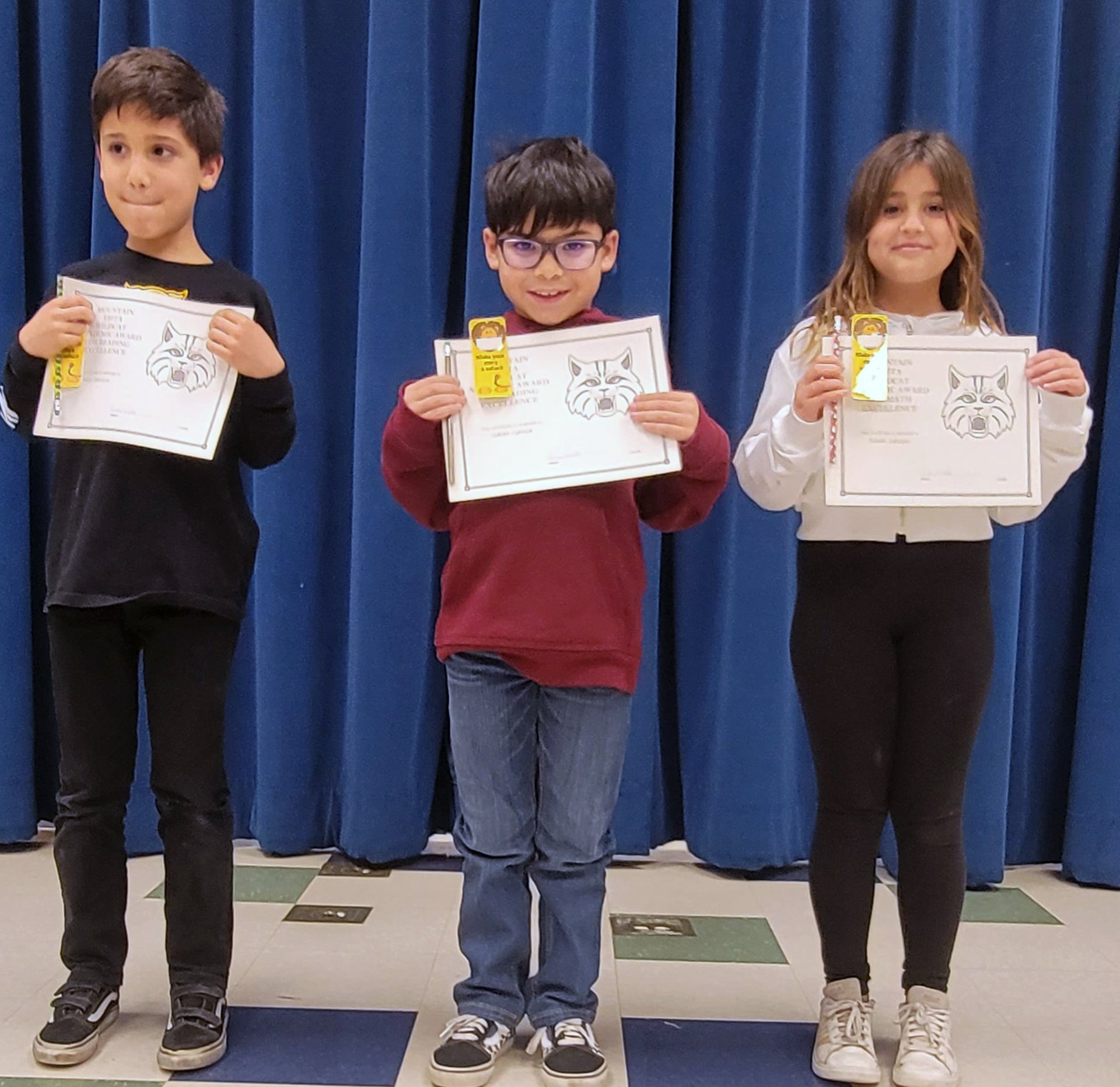 Kindergarten students earn prizes for completing their i-Ready — Fillmore  Unified School District