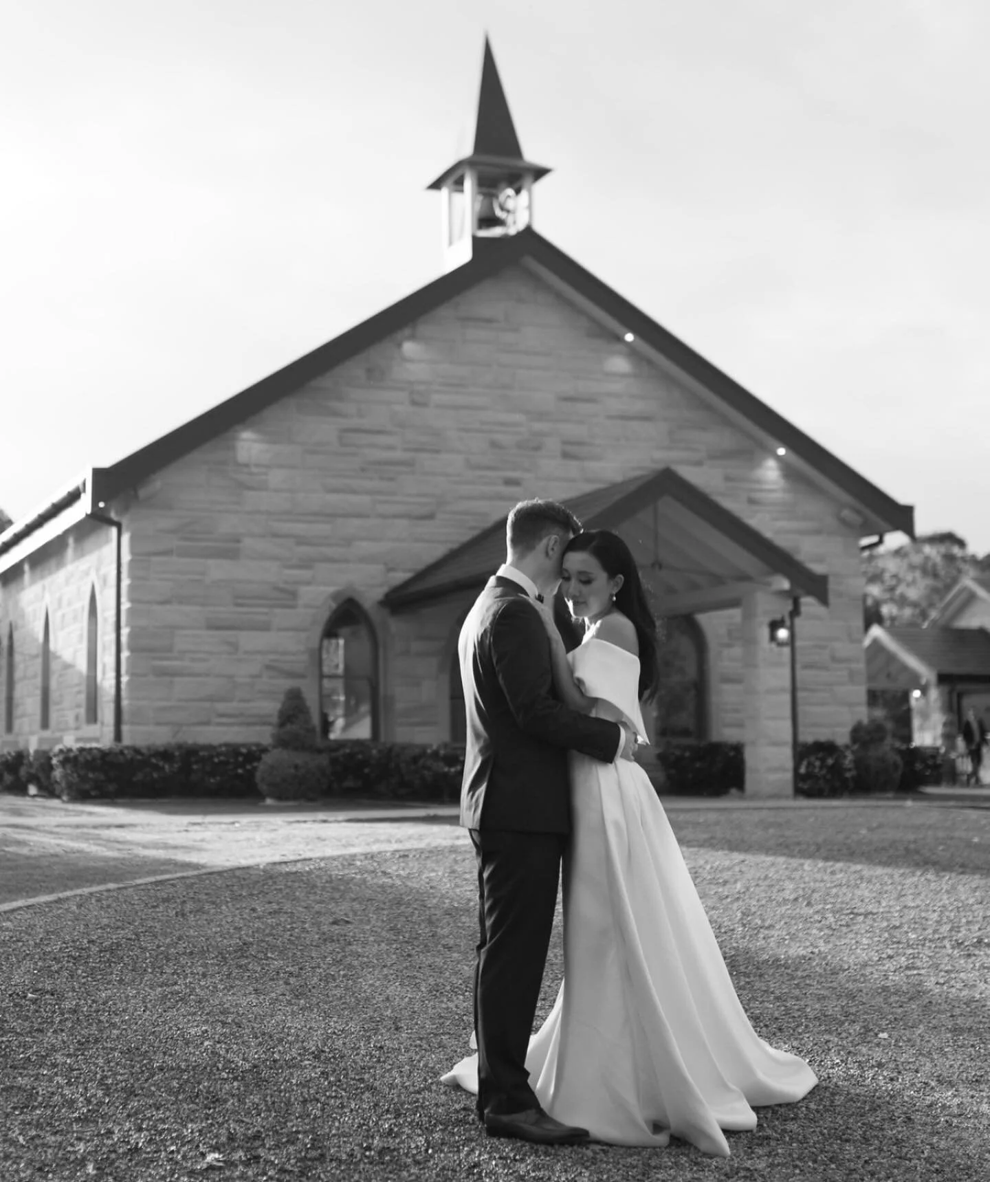 Sherey + Matt 🤍⁣
⁣
Venue:⁣ @petersonhouseweddings 
Videography: @wildwood_cinematic⁣
Photography: @for_modernromantics⁣
Celebrant:⁣ @obelixb11 
Gown:⁣ @evalendel 
Suiting:⁣ @peterjacksonau 
Florals &amp; Styling:⁣ @floralaffectseventhire 
Hair &amp;