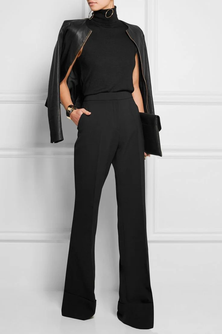 5 Work Wear Essentials for the Modern Working Woman