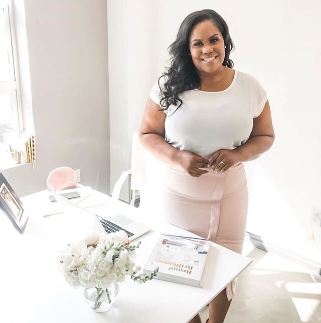 Hi everyone! It&rsquo;s me Jamilah 👋🏽 The founder of Chic Work Chick and the curator behind this fabulous page. .

In light of recent events, I felt the need to formally introduce myself and to step from behind the scenes. I&rsquo;m a former Corpor
