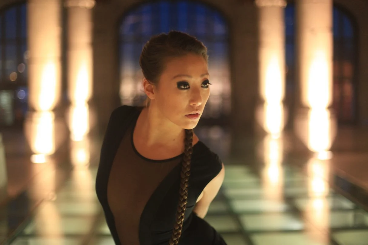 Min Hee Bervoets. Bekend als choreograaf en jurylid in het tv-programma So You Think You Can Dance.