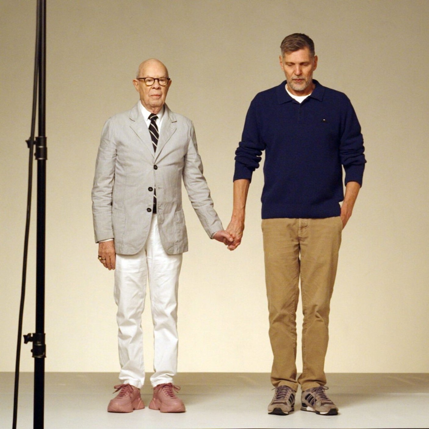 Fotograaf Erwin Olaf eert choreograaf Hans van Manen met fotoserie