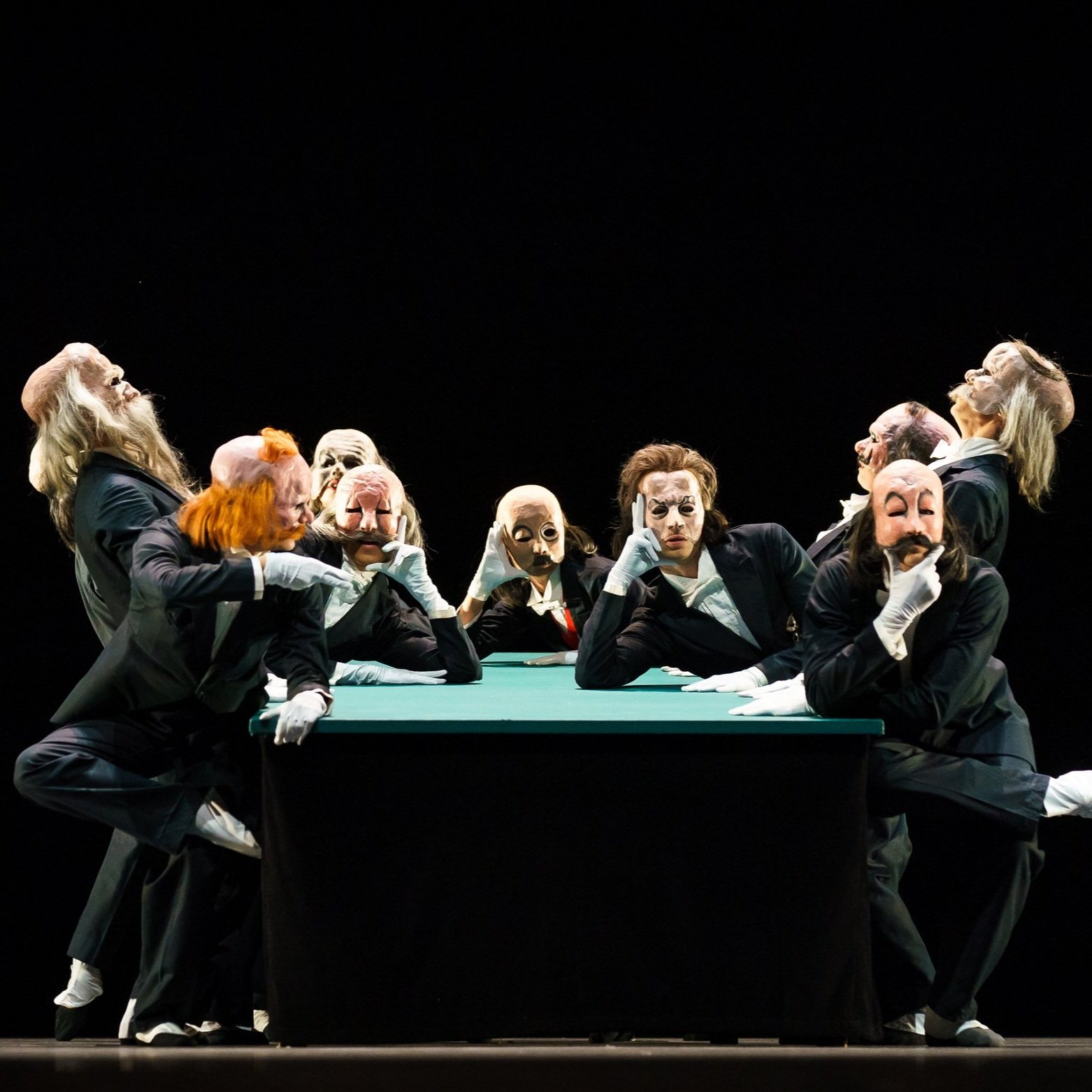 Het Nationale Ballet danst 'De Groene Tafel' van Kurt Jooss uit 1932