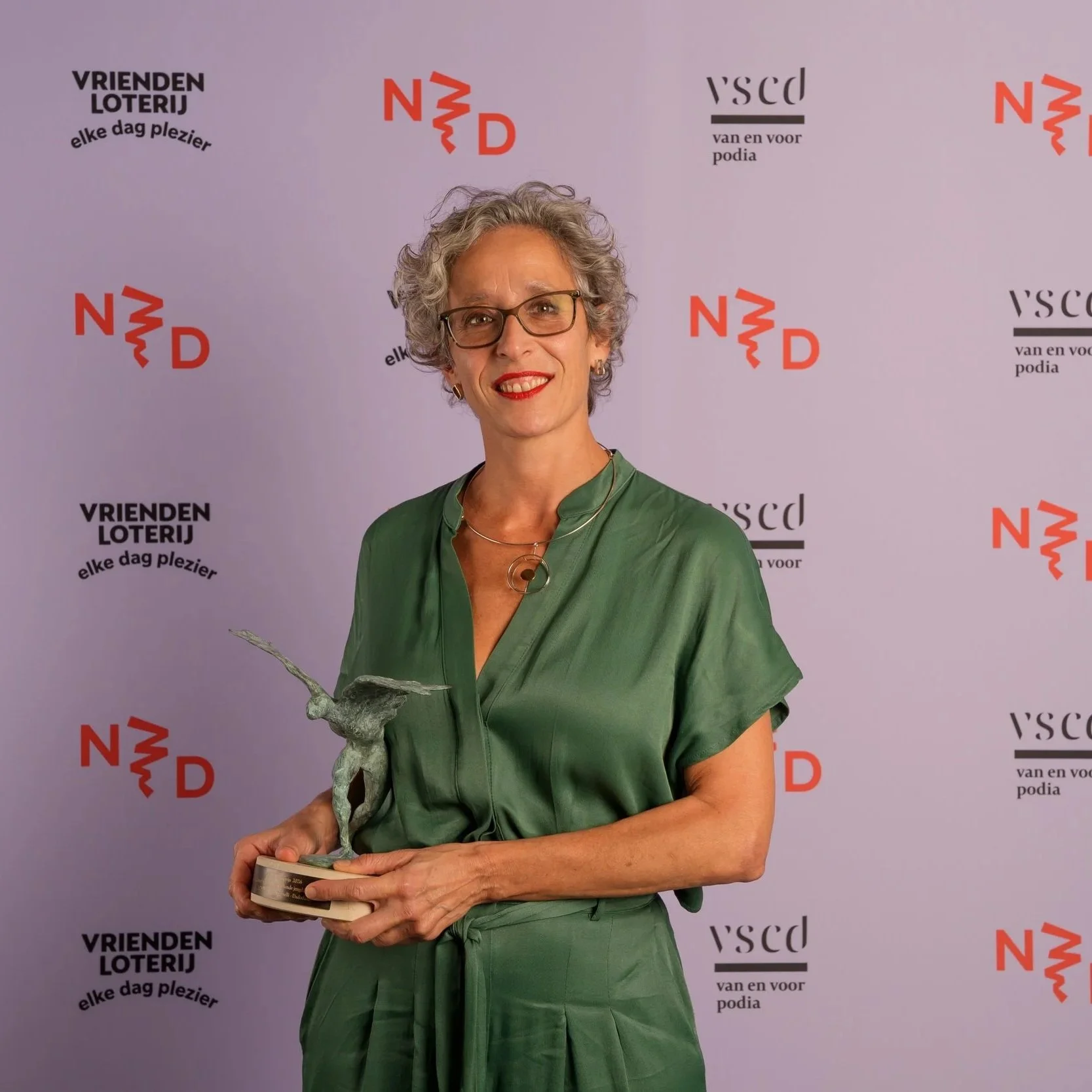 Dadodans wint Jonge Zwaan 2026 met voorstelling ‘LiCHT’ voor kinderen van 2 jaar en ouder