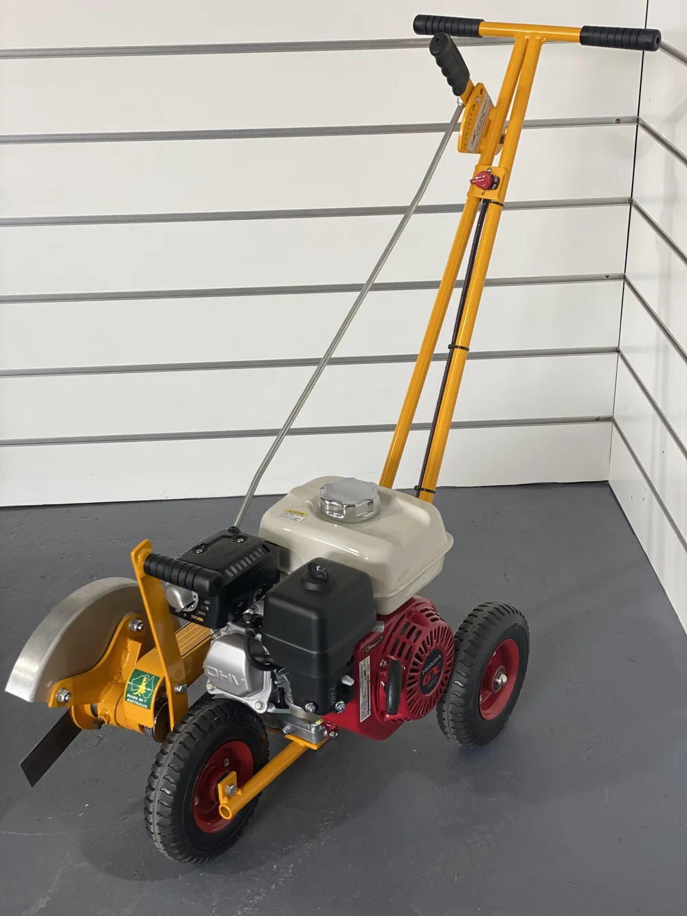 MEY E12 EDGER — Mandurah Mowers