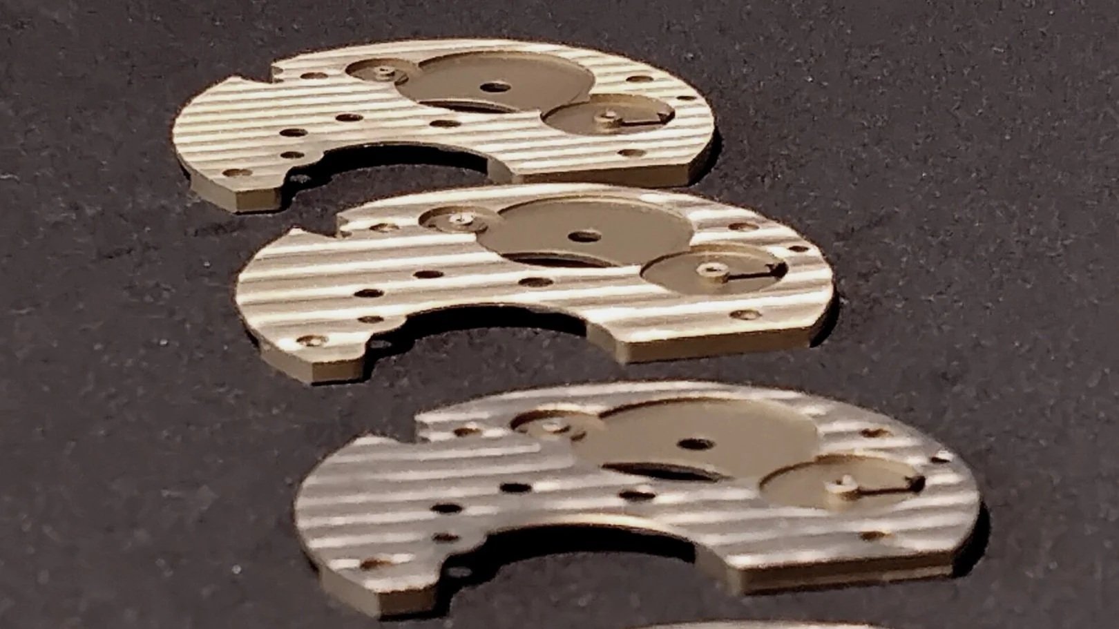 Côtes de Genève – Klassische Eleganz in Präzision