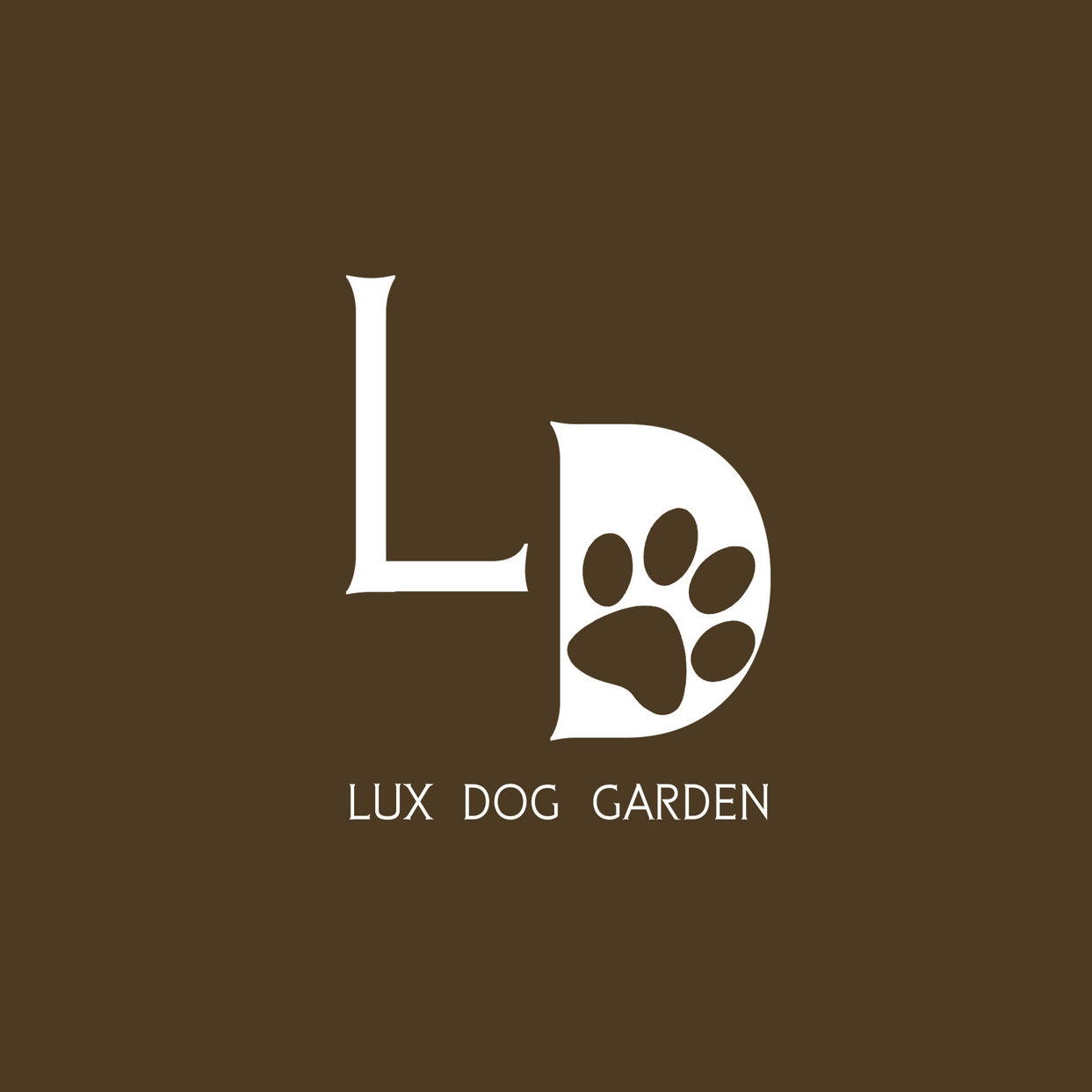 LUX DOG GARDEN