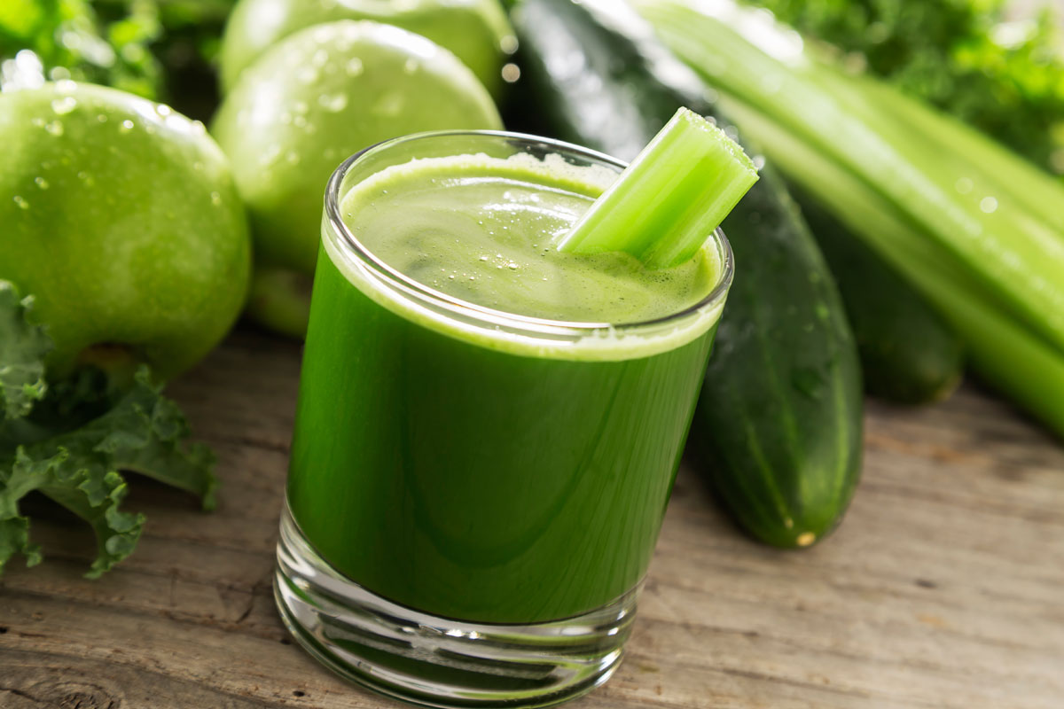 5-Green-Juice-Recipes-to-Keep-You-Looking-and-Feeling-Your-Best.jpg
