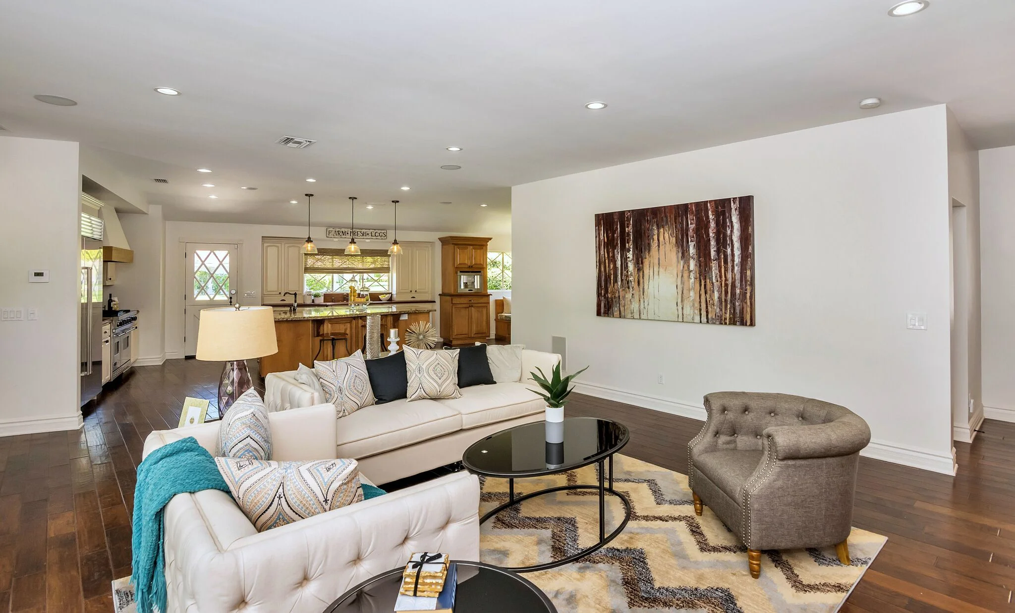family-room-home-staging-real-estate-greater-phoenix-arizona-staged-to-sell-3.jpg