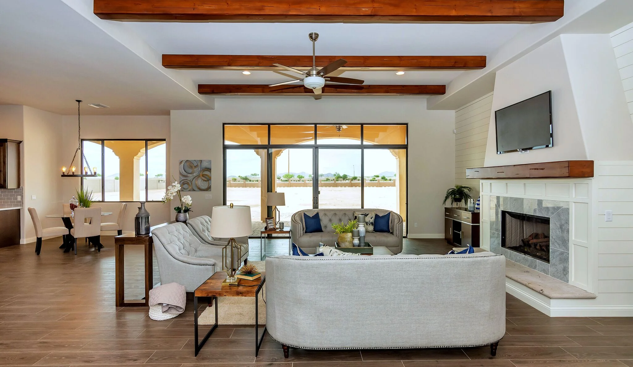 family-room-home-staging-real-estate-greater-phoenix-arizona-staged-to-sell-8.jpg