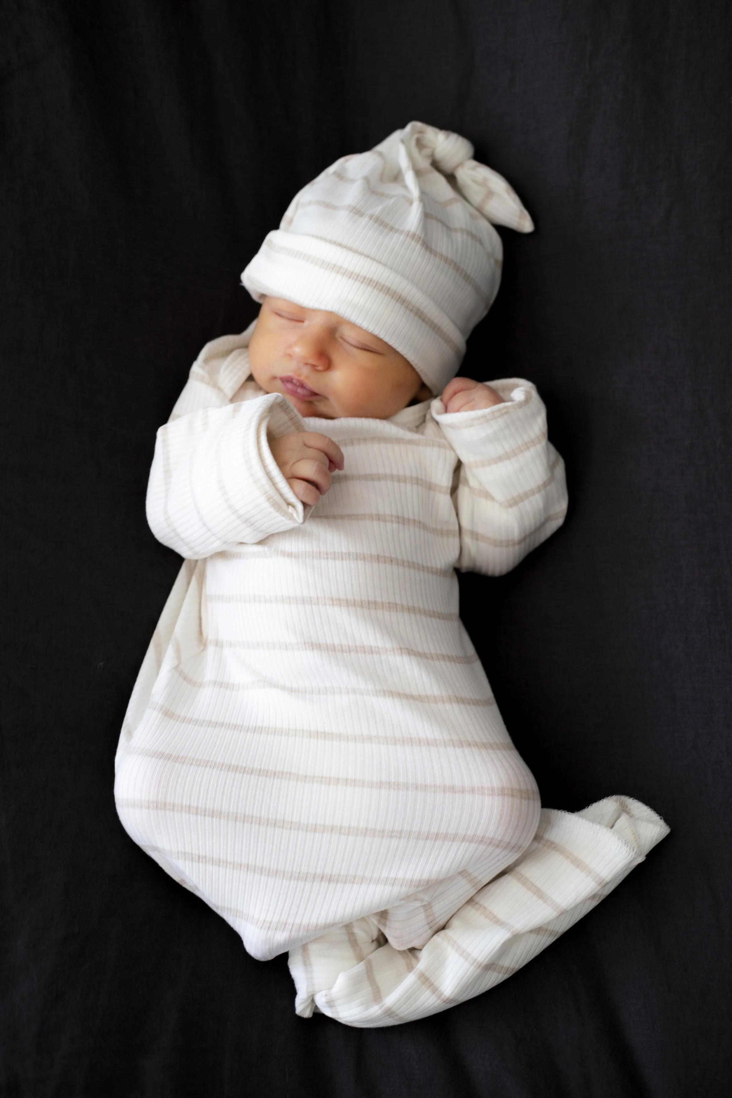 hudsonnewborn3 copy.jpg