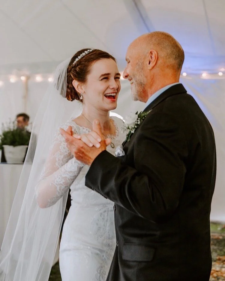 I remember being the little girl sitting on the edge of the dance floor, watching the glowing bride sway about with her dad, dreaming of the day it would be my turn. ✨ The father-daughter dance is still my favorite part of wedding receptions, and I c