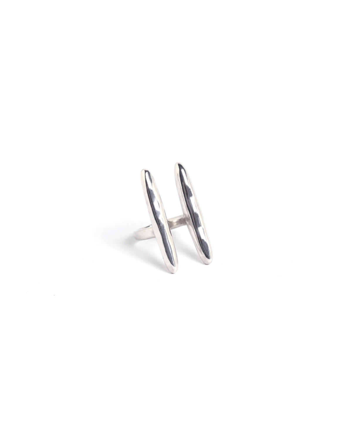 InArms_Product_0007_ring_doublehorn3_webready.png
