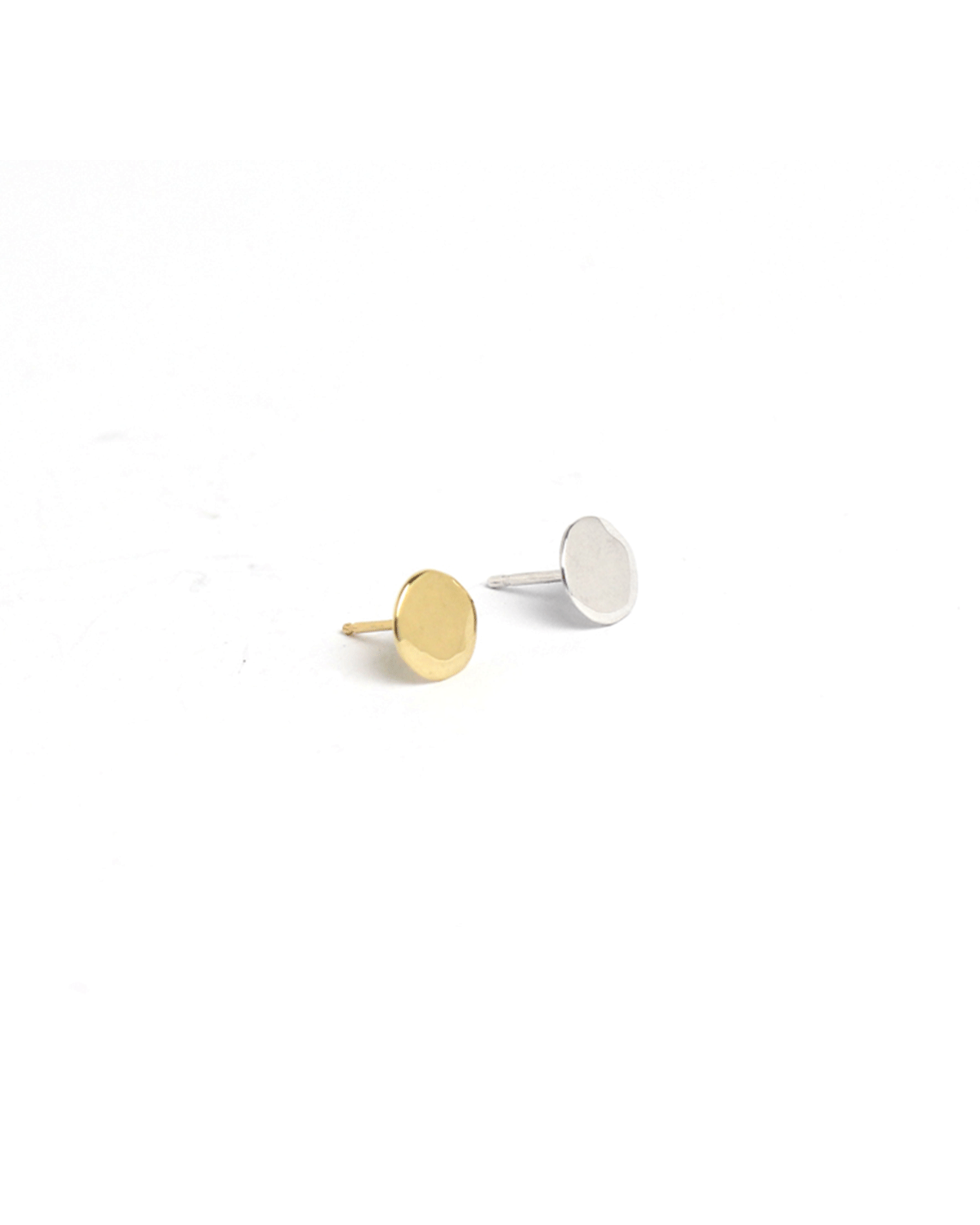 Solid O Earring