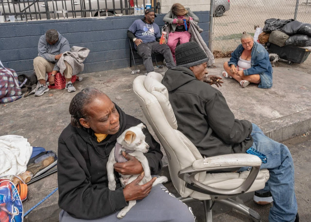 Outsiders unnamed (2).jpg