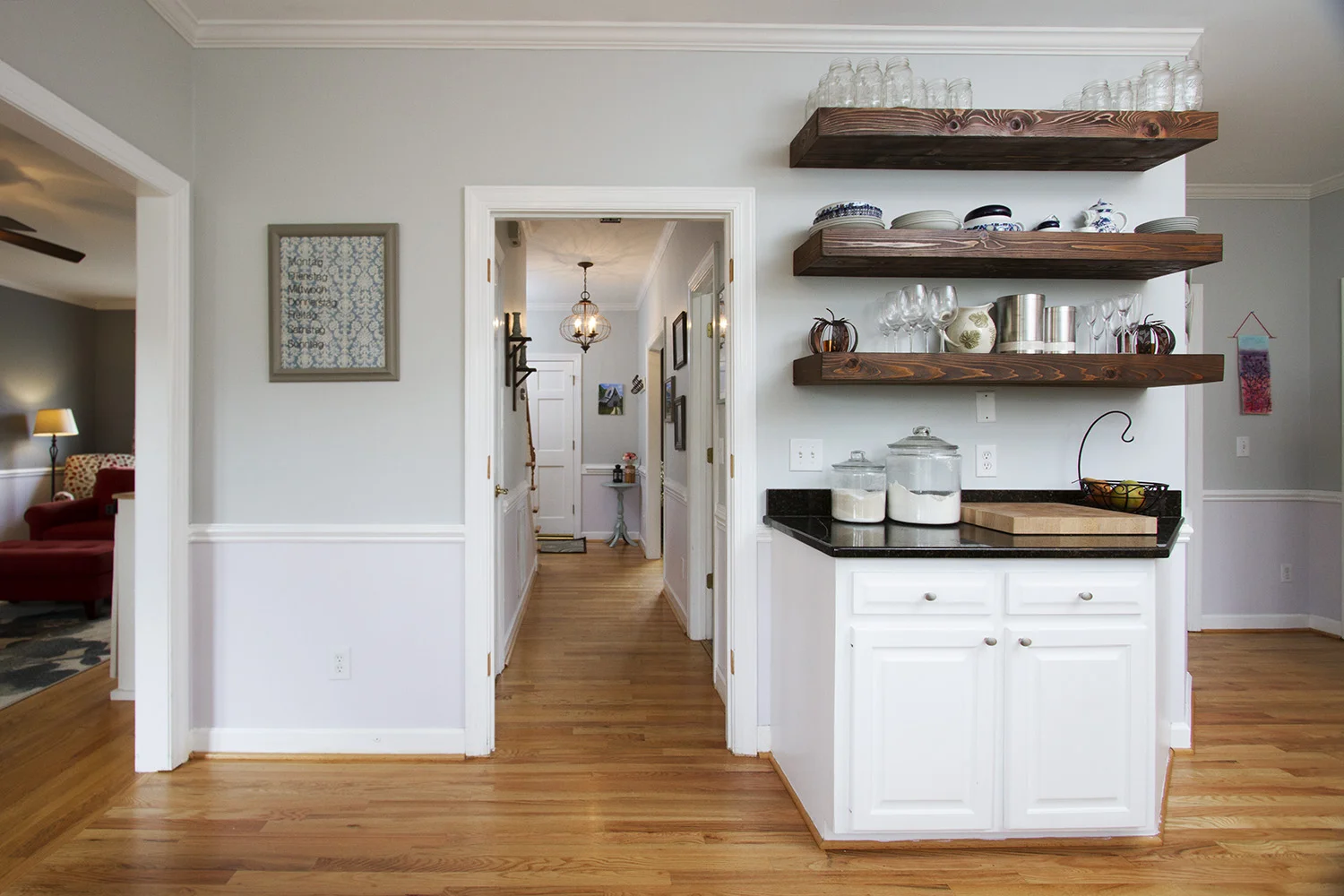 Kitchen_Entry.jpg
