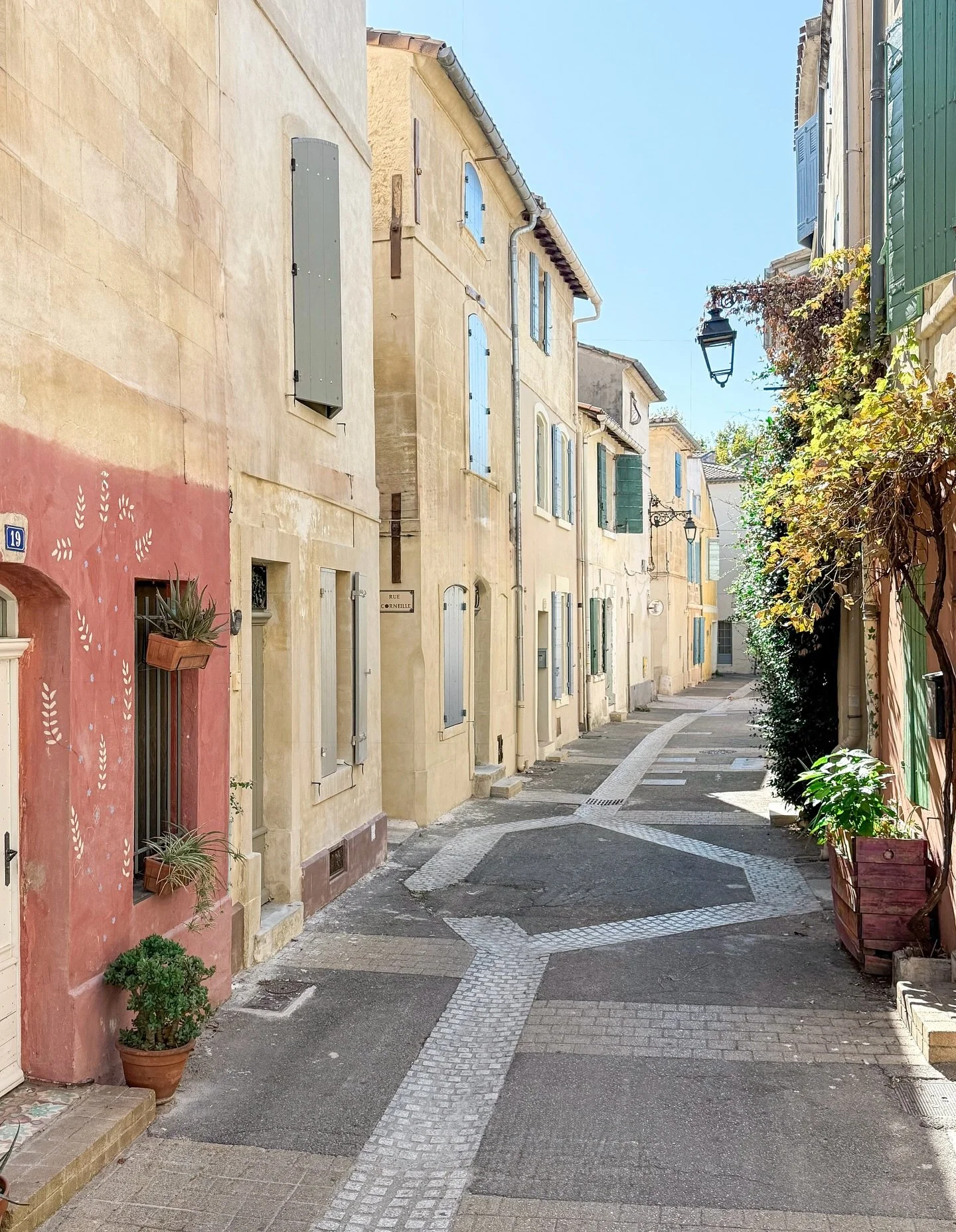 It&rsquo;s another glorious weather day here in Provence!  We started the day bright and early this morning to head to P&eacute;zenas for the twice/year Grand D&eacute;ballage&hellip;photos of that coming very soon!  Then we had lunch in Arles {alway