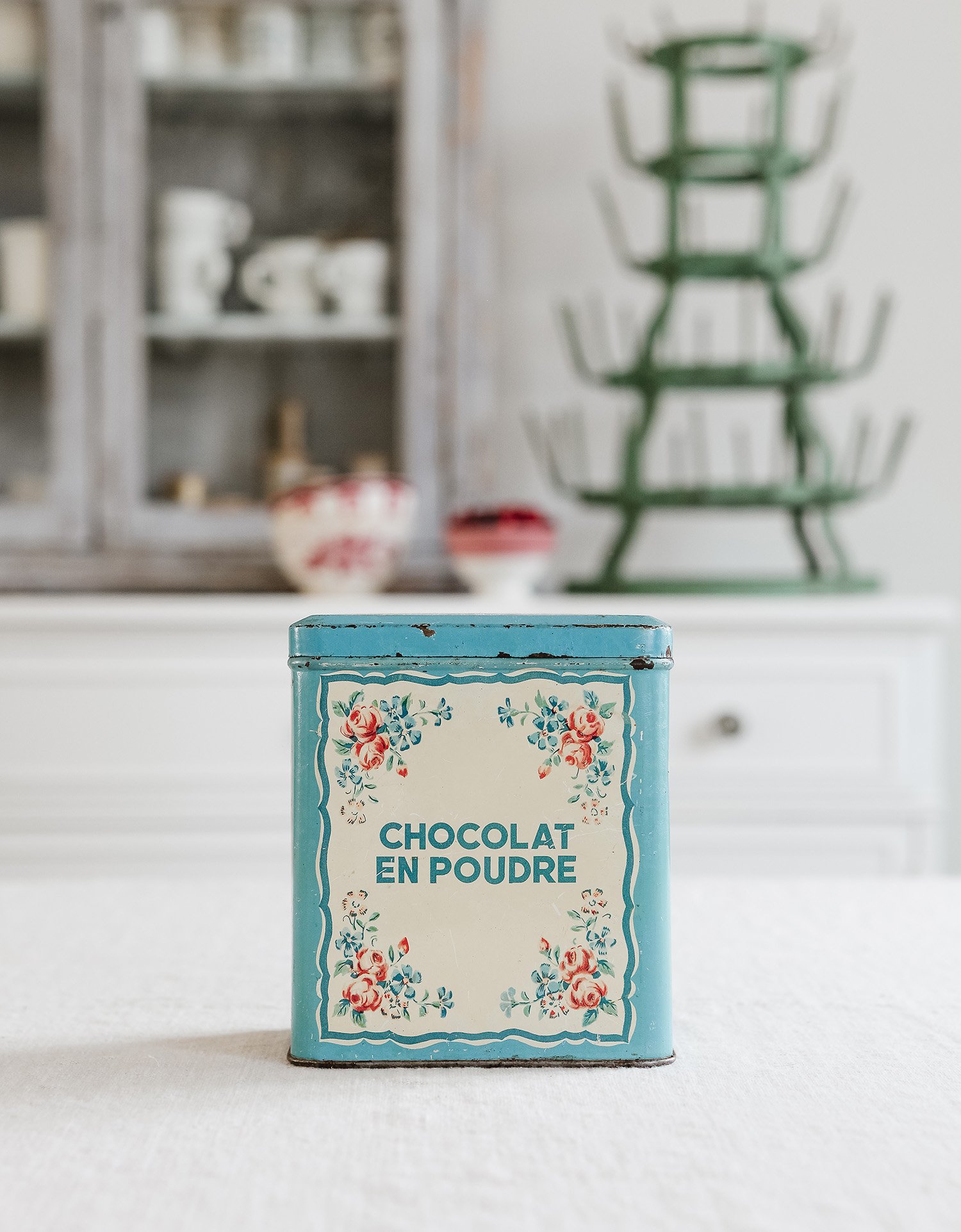 Vintage French Chocolat en Powder Canister