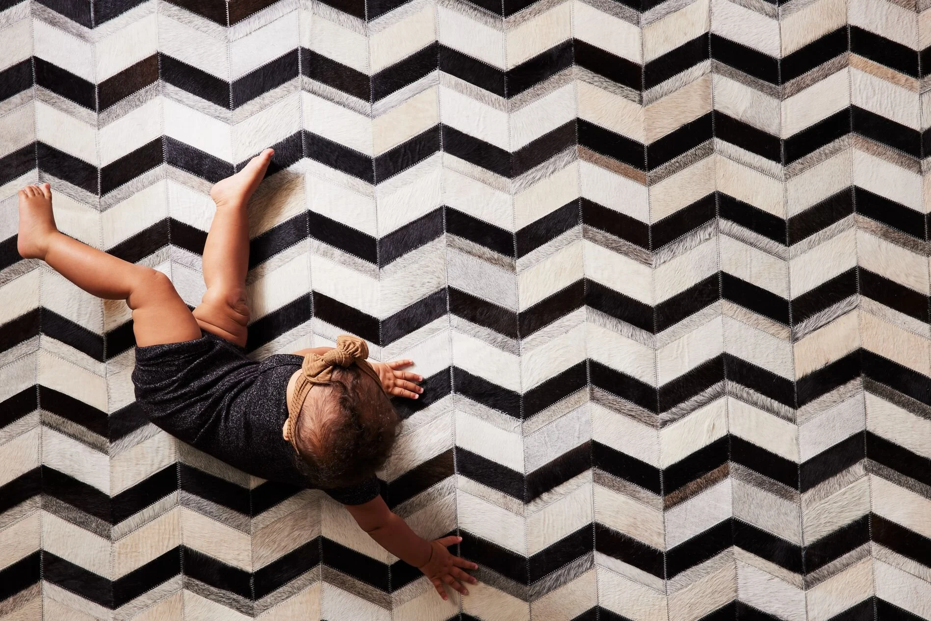 Med_Res_JPG-Z_Babie_Rug_with_Baby_ZigZag_2903.JPG