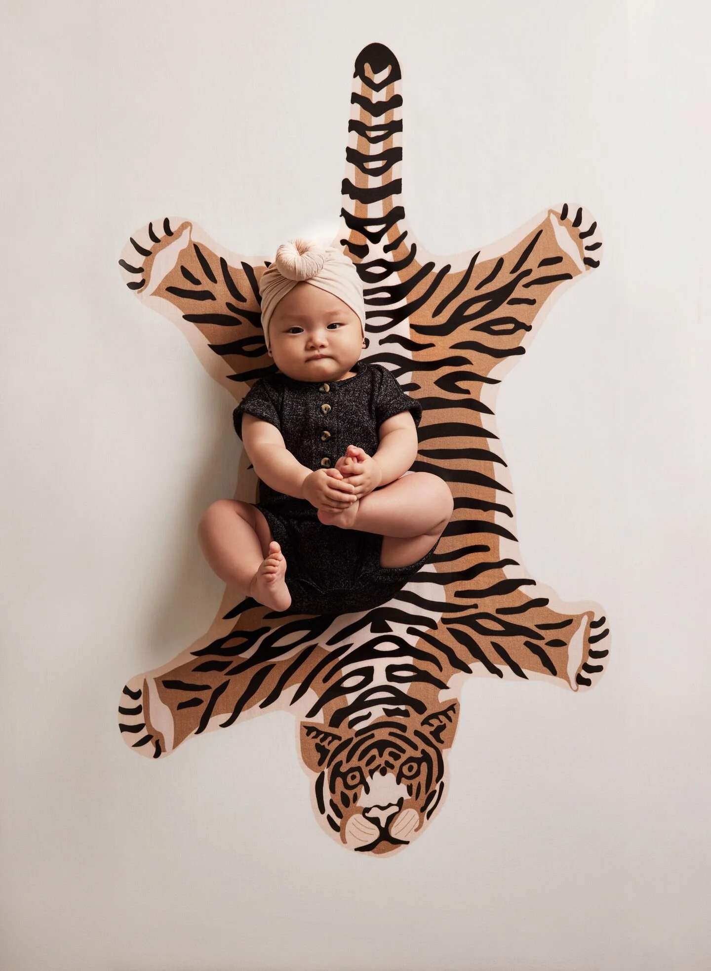 Med_Res_JPG-Z_Babie_Crib_Laydowns_Tiger_0730_2.JPG