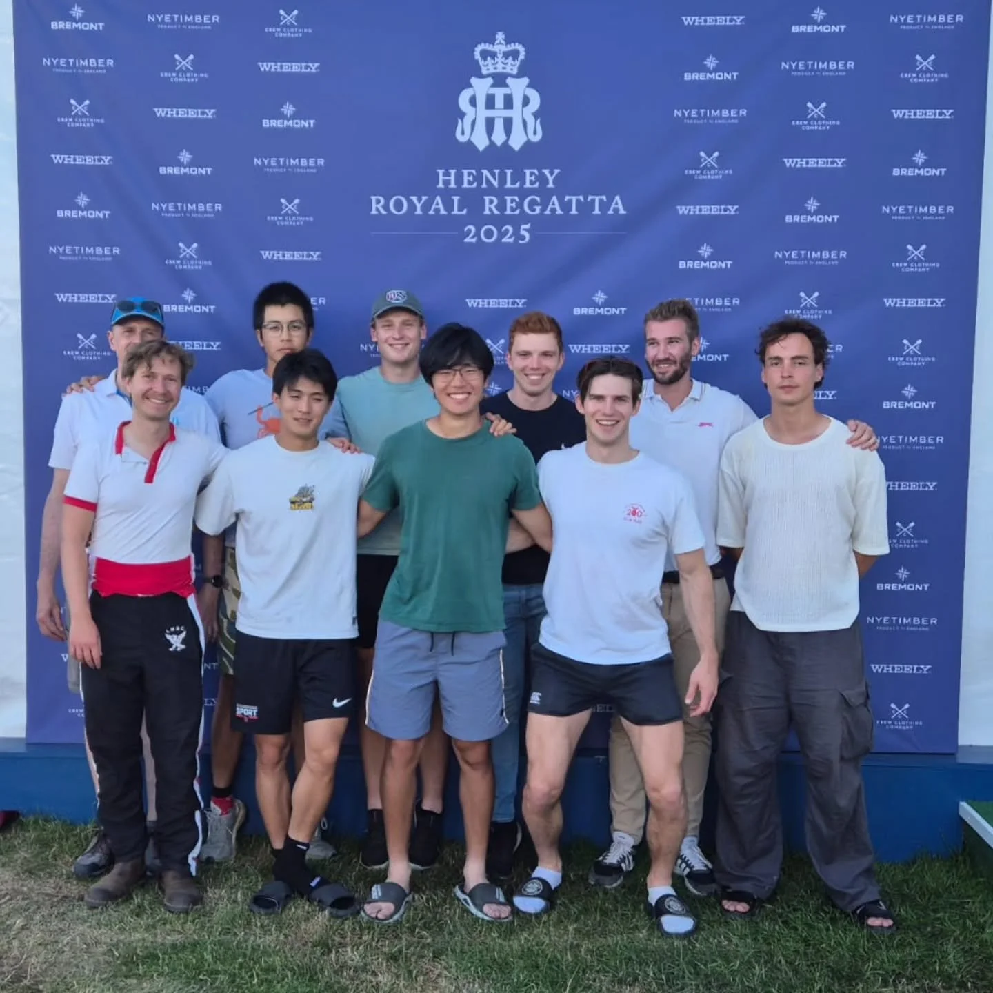 HENLEY QUALS

For our last race of the year, M1 + 3 subs from M2 (and a bit of help from the M1 2022 cox) sent a crew to try to qualify for Henley Royal Regatta. 

Whilst the crew didn't manage to qualify, they managed to beat all Oxford colleges and