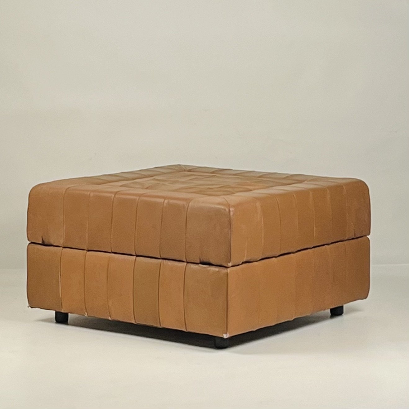 Percival Lafer Ottoman 3.jpeg