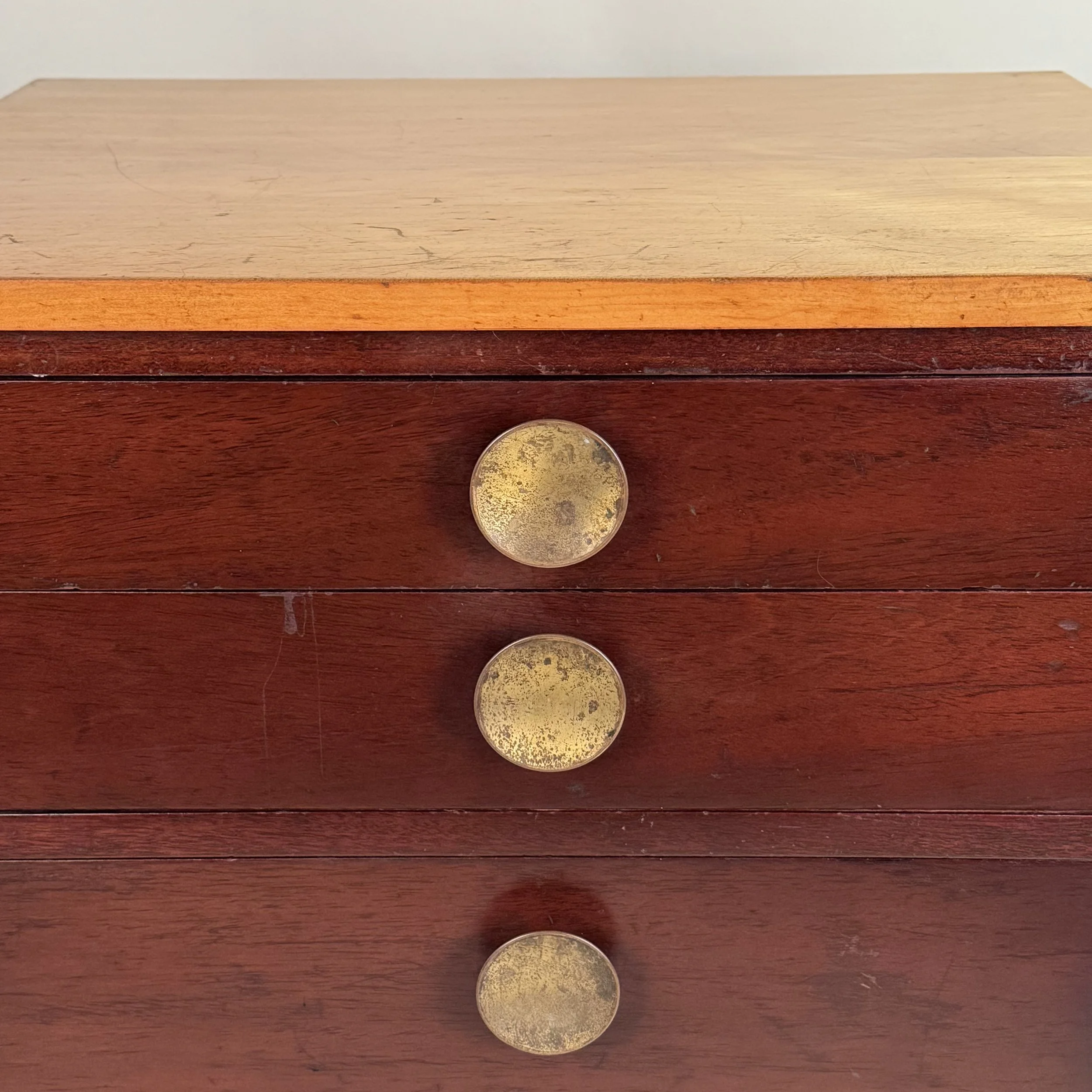 Storage Chest Round Pulls-2.jpg