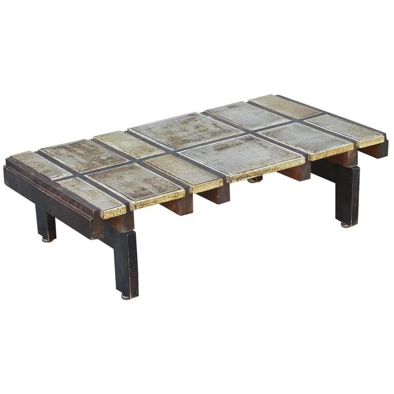 Capron table BLEND white  background.jpg