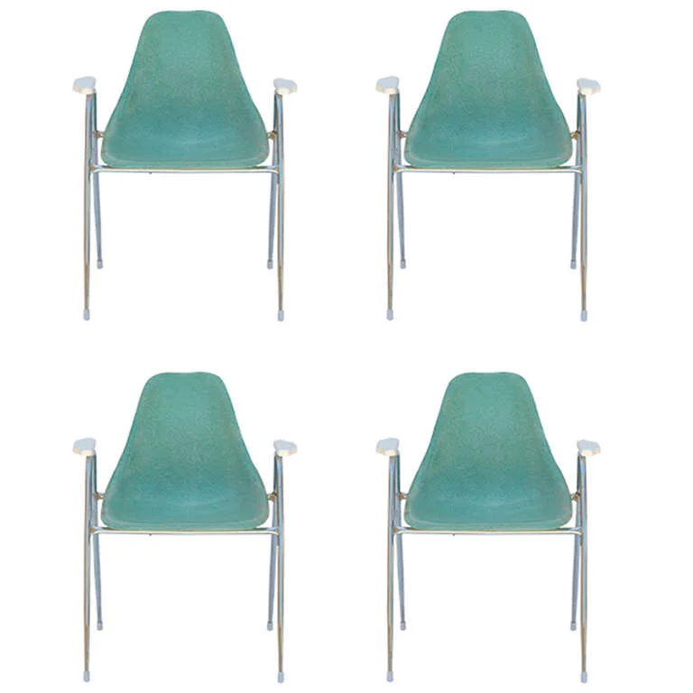 Set of Four Comfortable Turquoise Fiberglass Armchairs on Chrome Bases