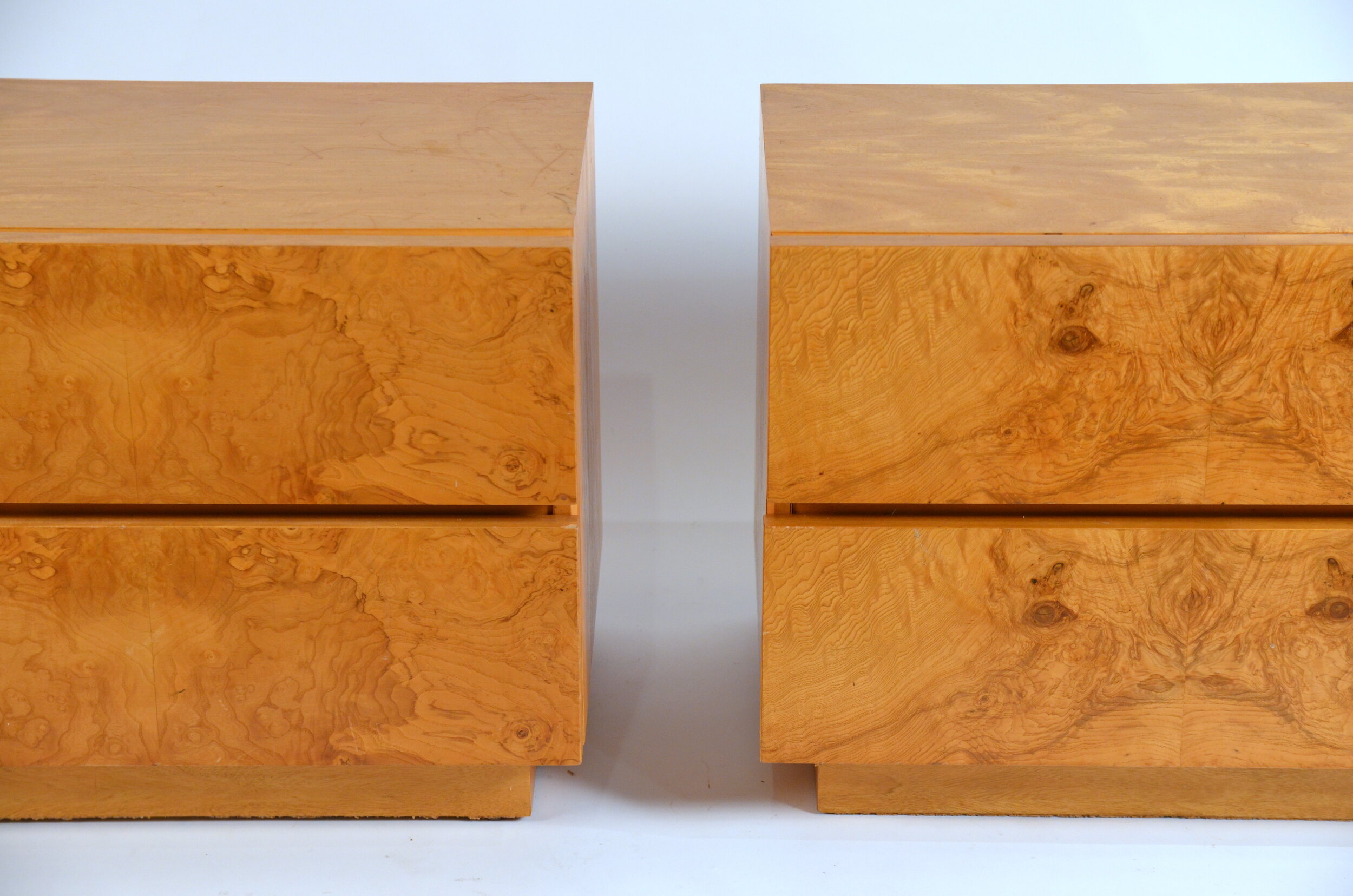 Pair of Minimalist 'Amboine' Burl Wood Nightstands by Design Frères