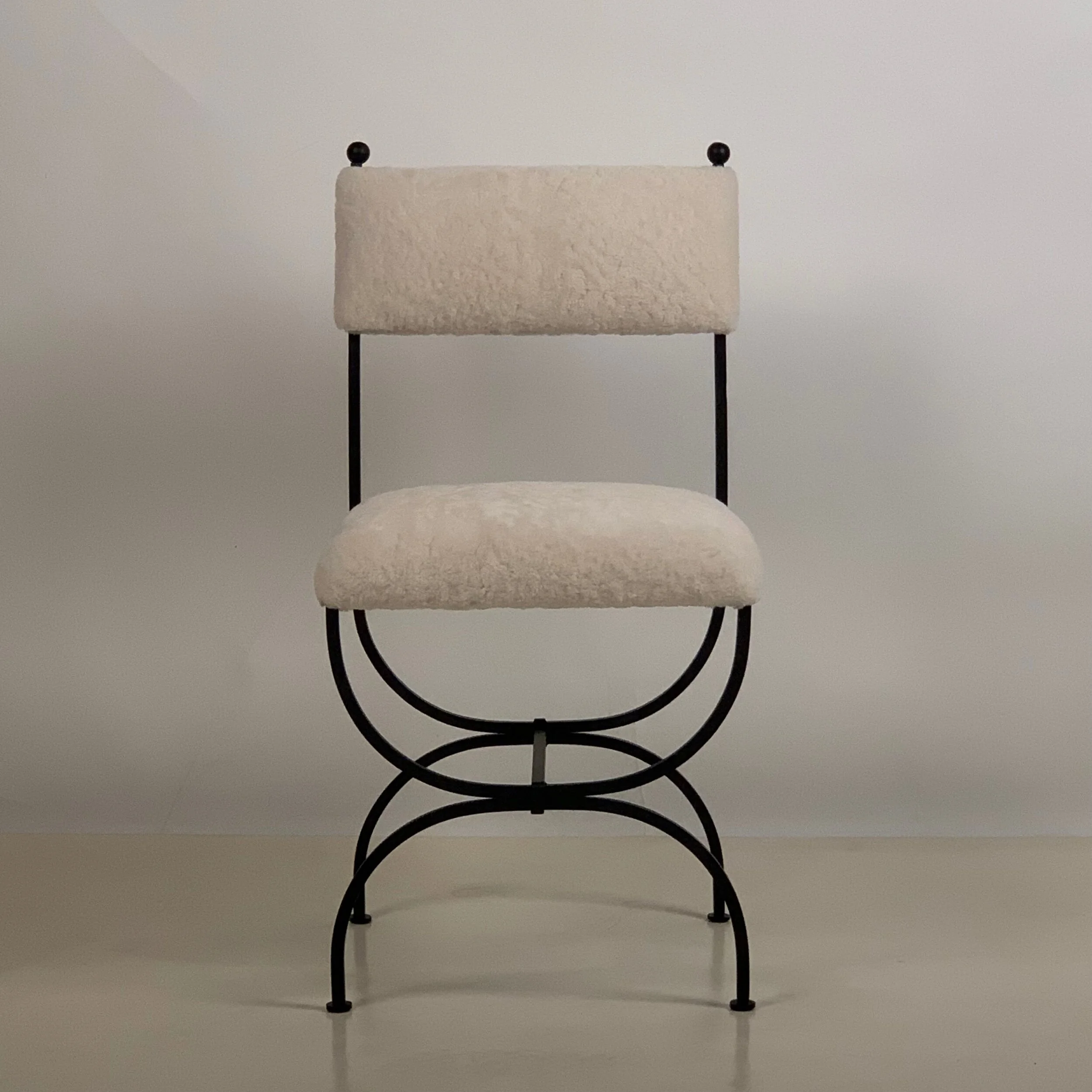 9EC886D2-14DC-4B54-AD6F-C126E19DCD3C