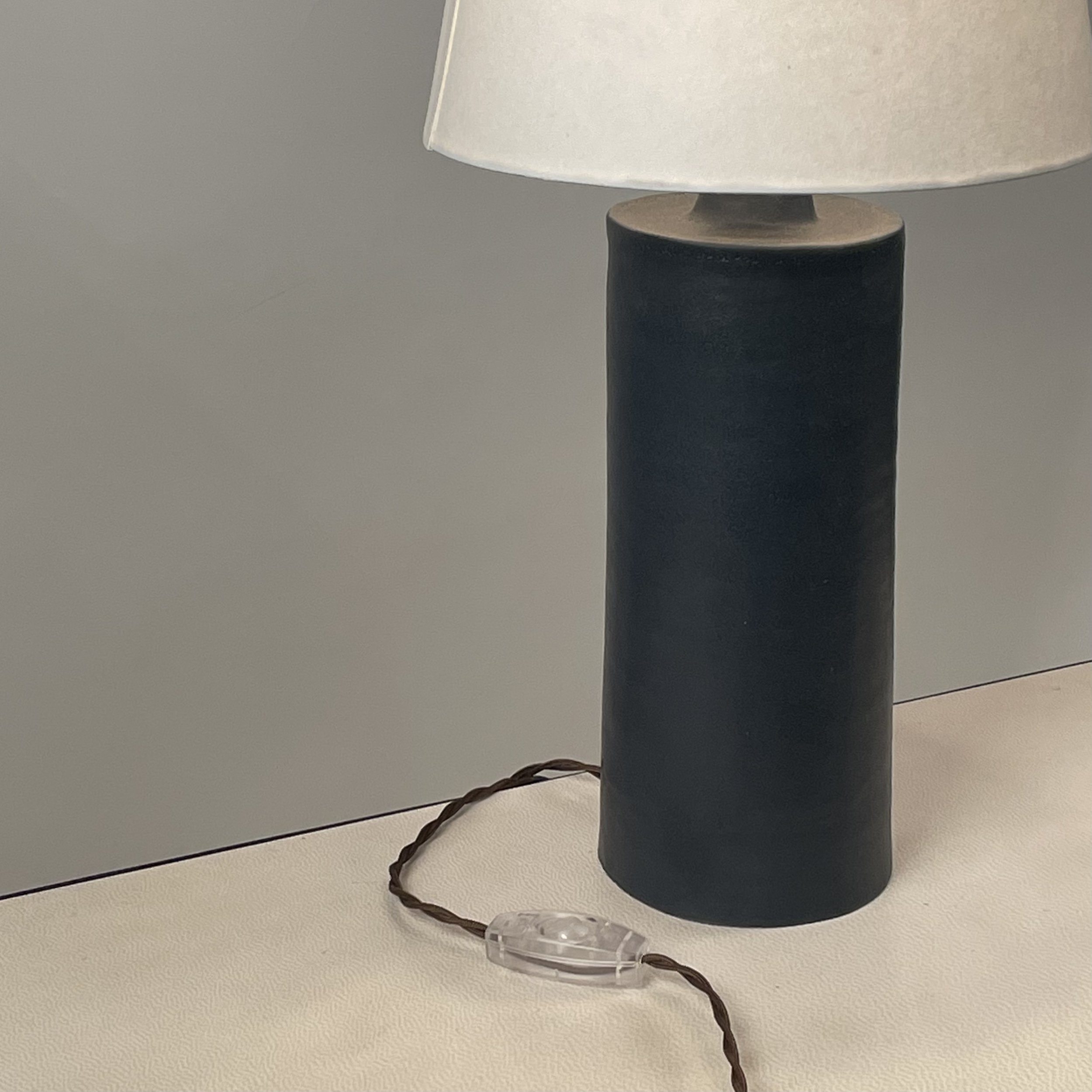 ROULEAU lamp matte black.jpeg