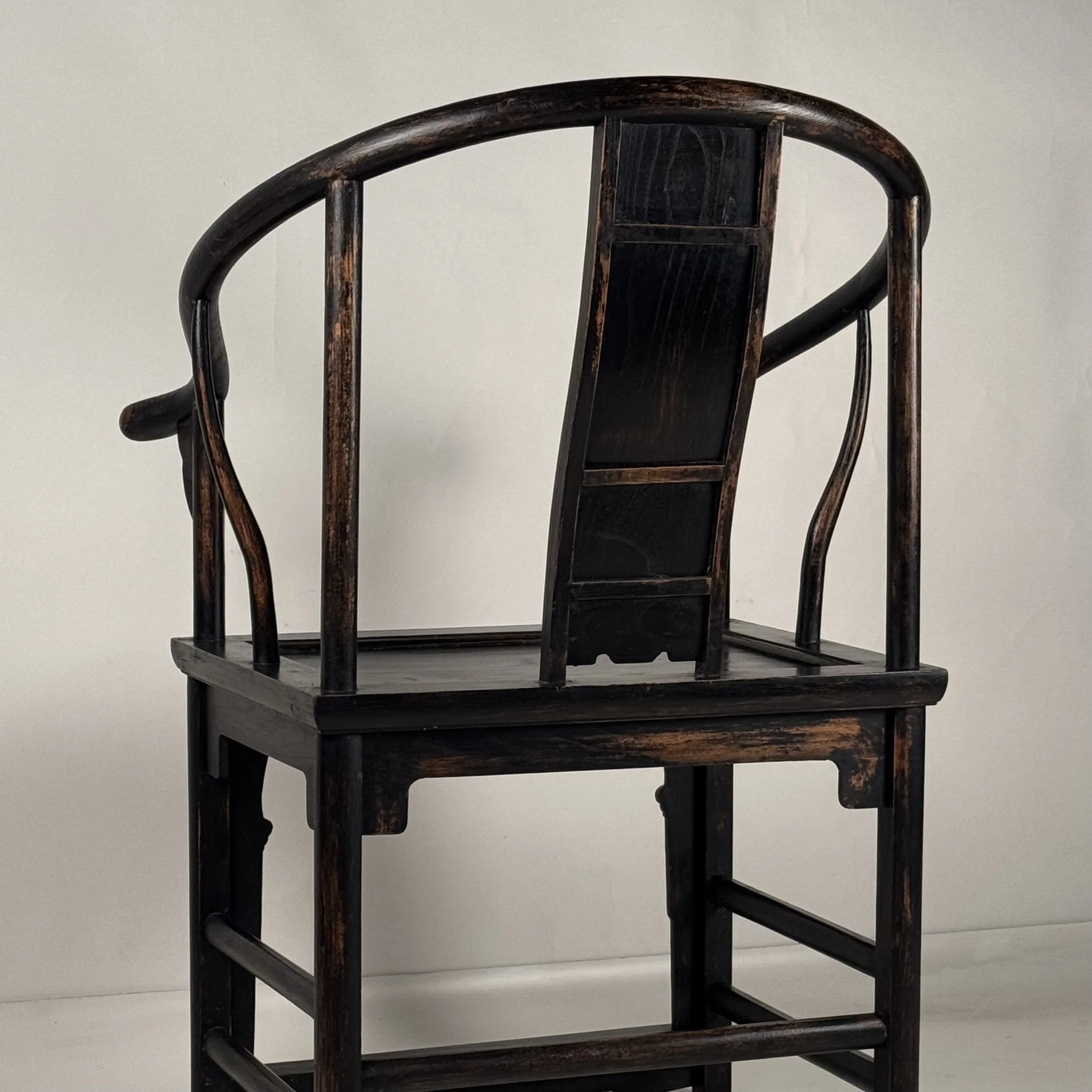 Chinese Horseshoe Armchairs-12.jpg