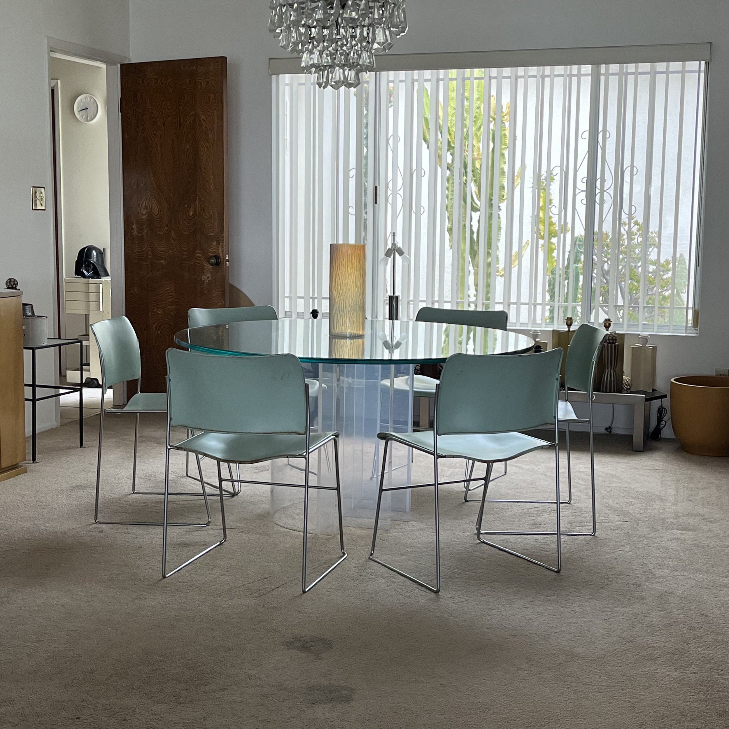 Acrylic Dining Table 1.jpeg