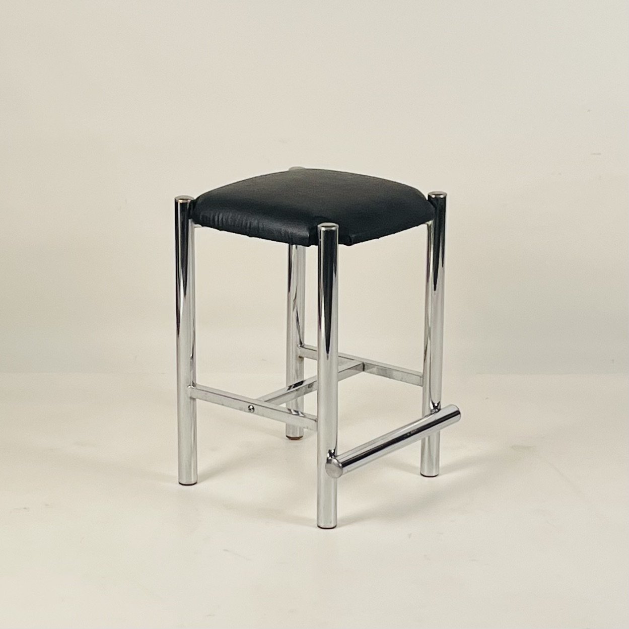 Chrome Stool 11.jpeg
