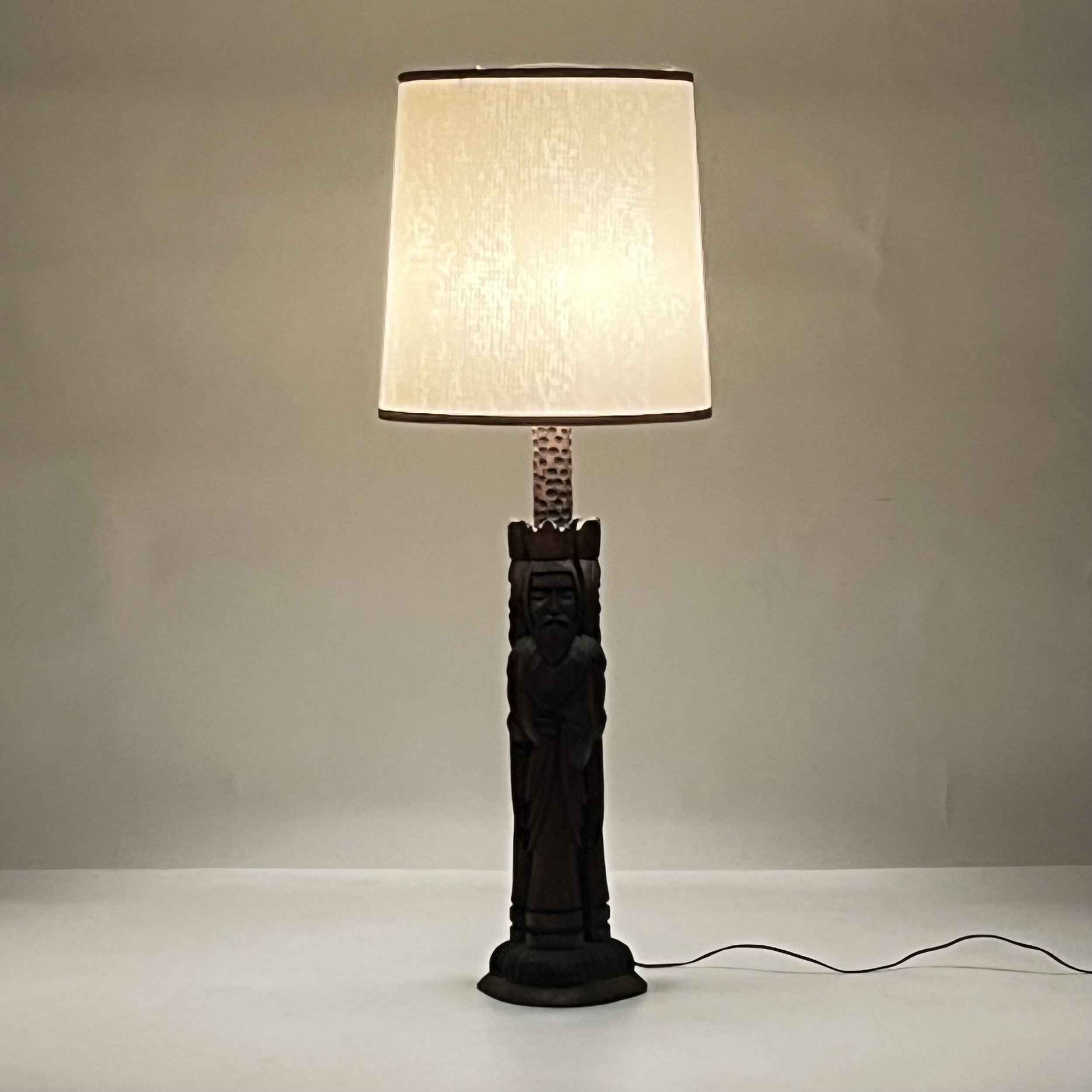 Three Kings Carved Lamp 8.jpeg