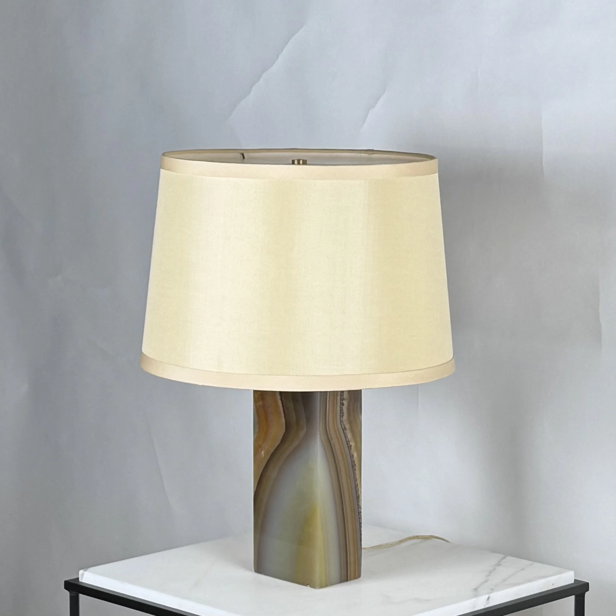 Onyx Table Lamp_10.jpg