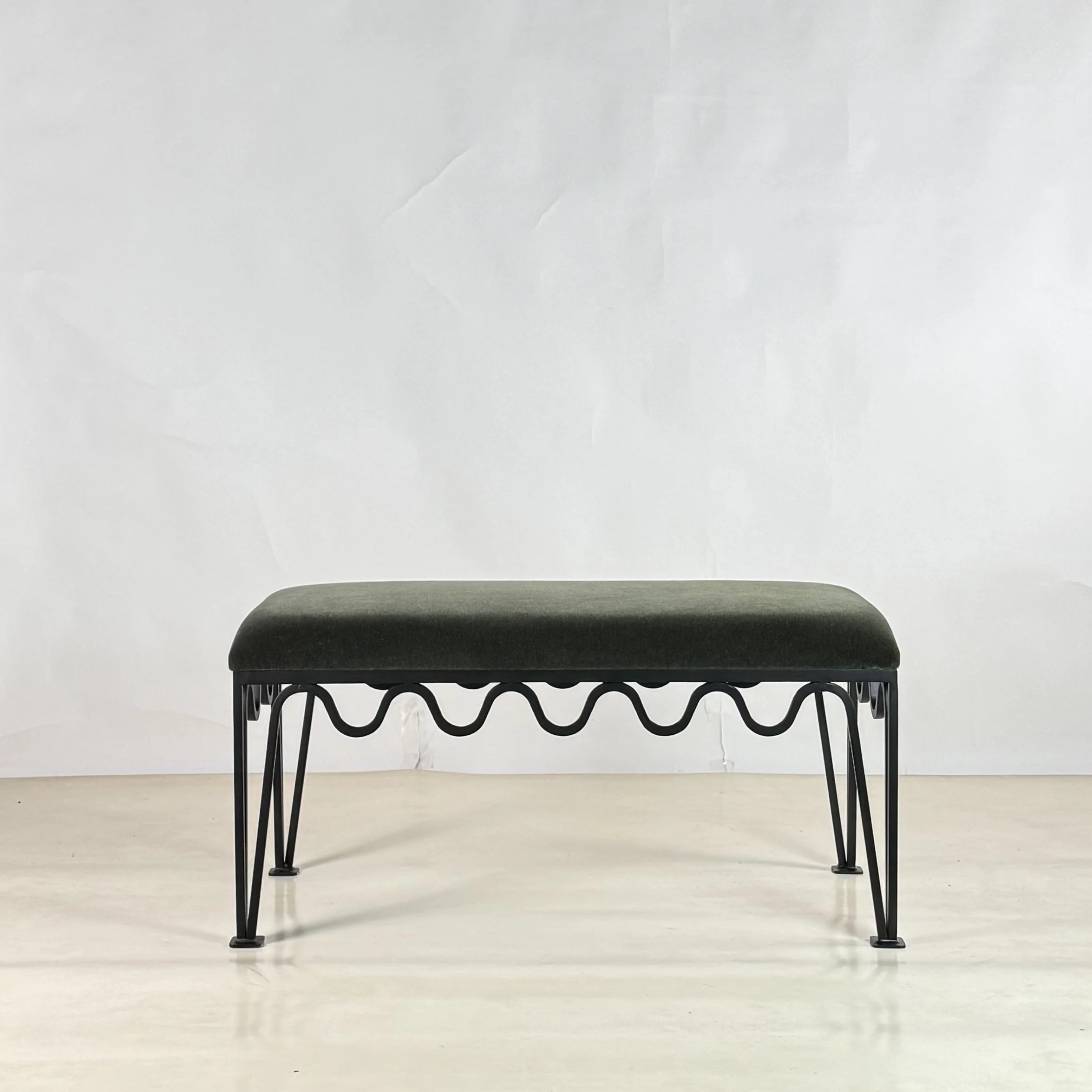 Short Meandre Bench-1.jpg