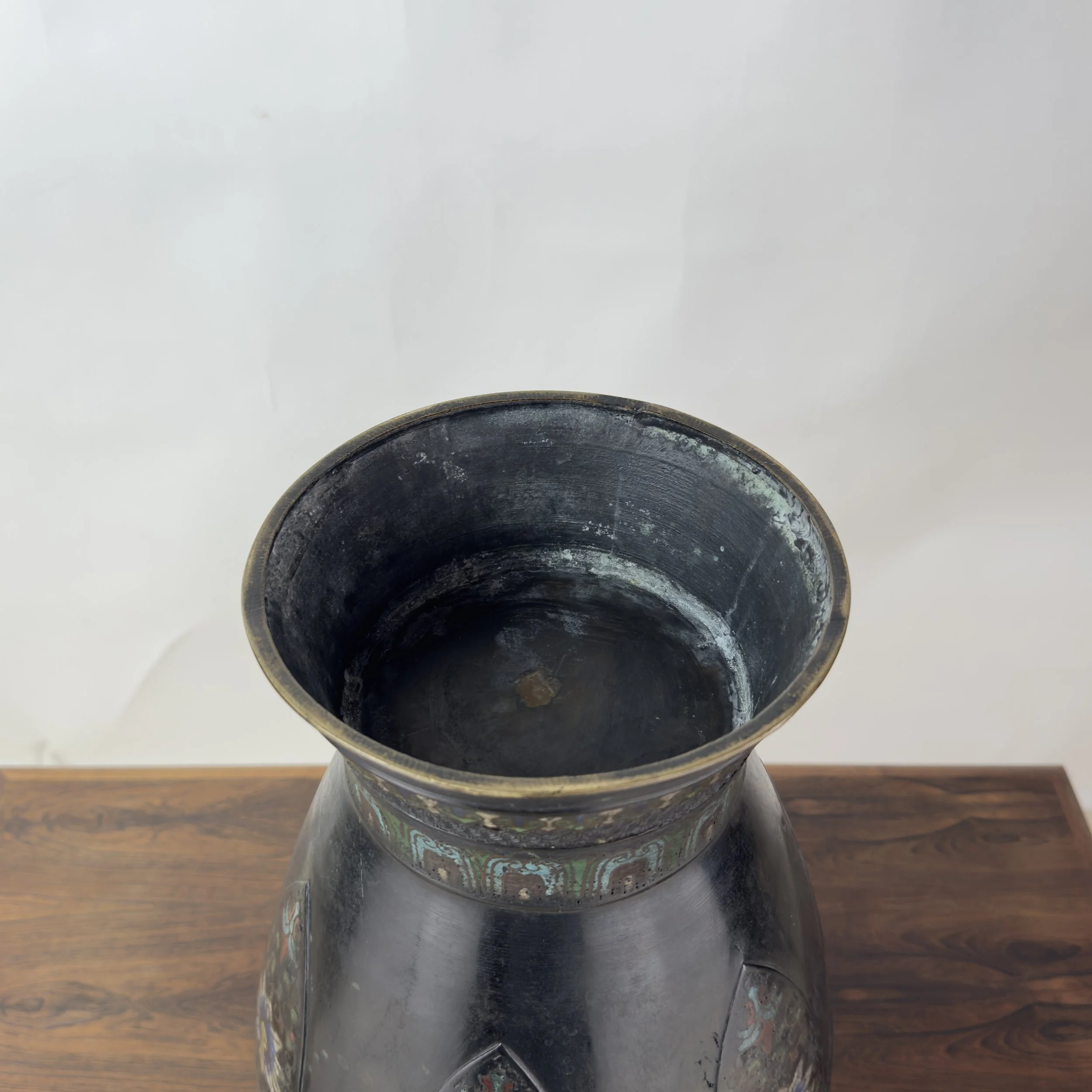 Chinese Vase-6.jpg