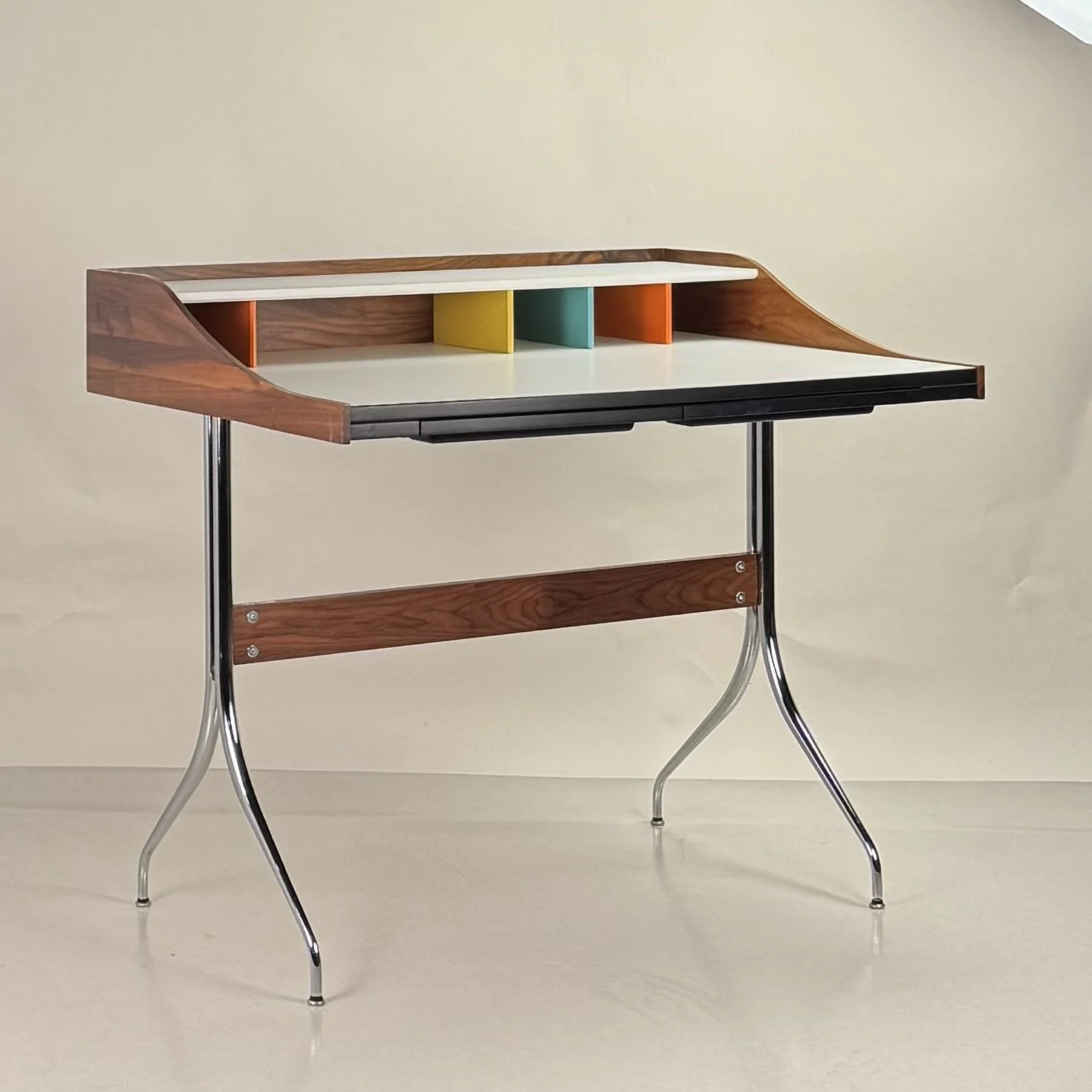George Nelson Swag Leg Desk-4.jpg