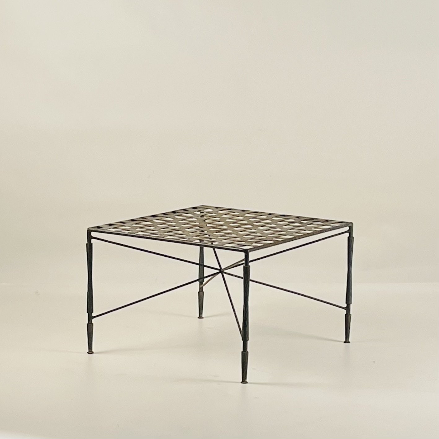 Outdoor Coffee Table Papperzini 4.jpeg