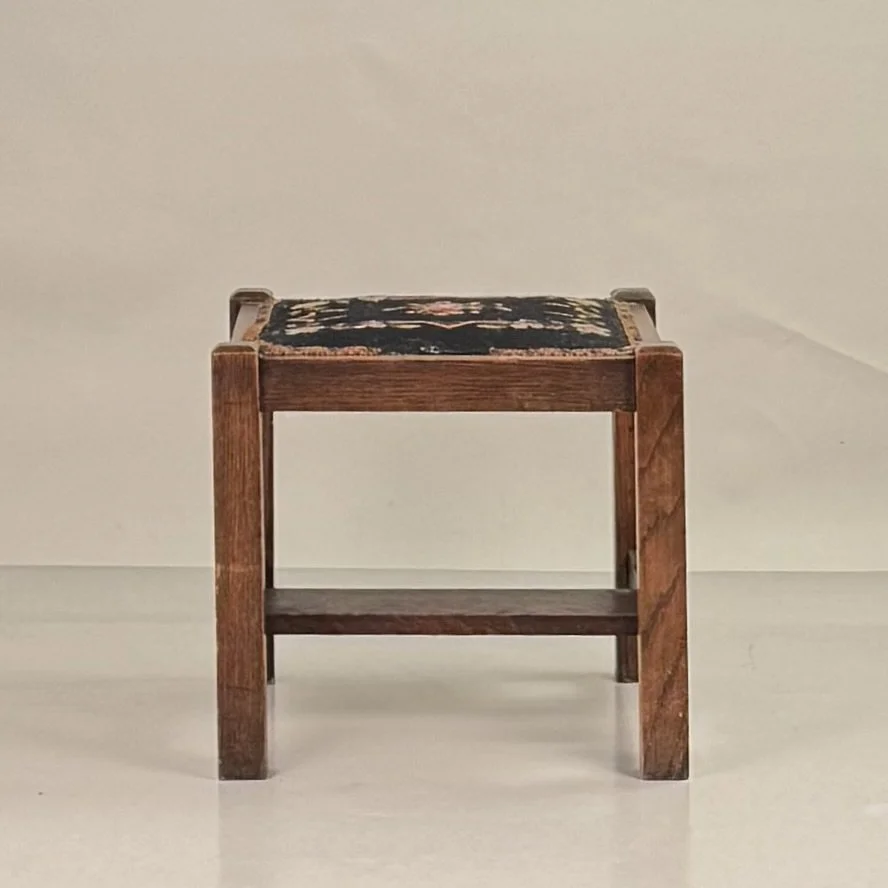 Arts Crafts Oak Stool-3.jpg