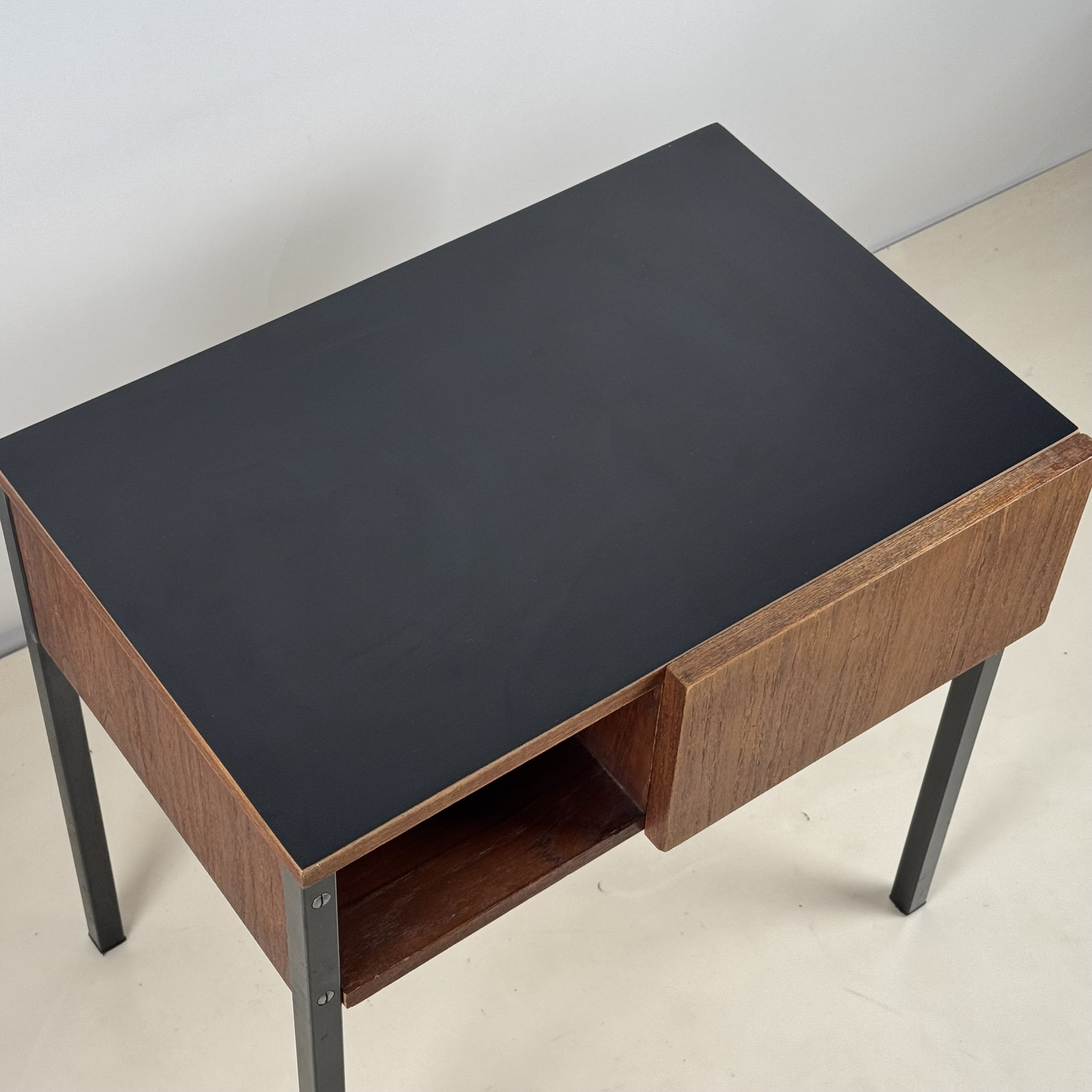 Small Teak and Laminate-2.jpg