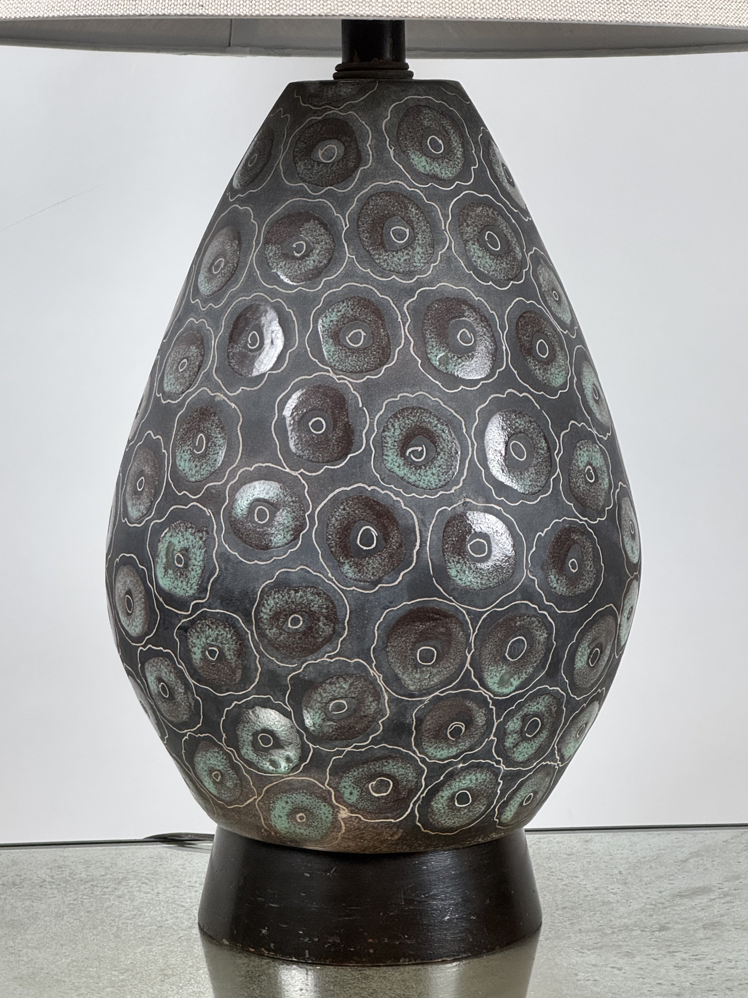 Engraved Floral Lamp 3.jpeg