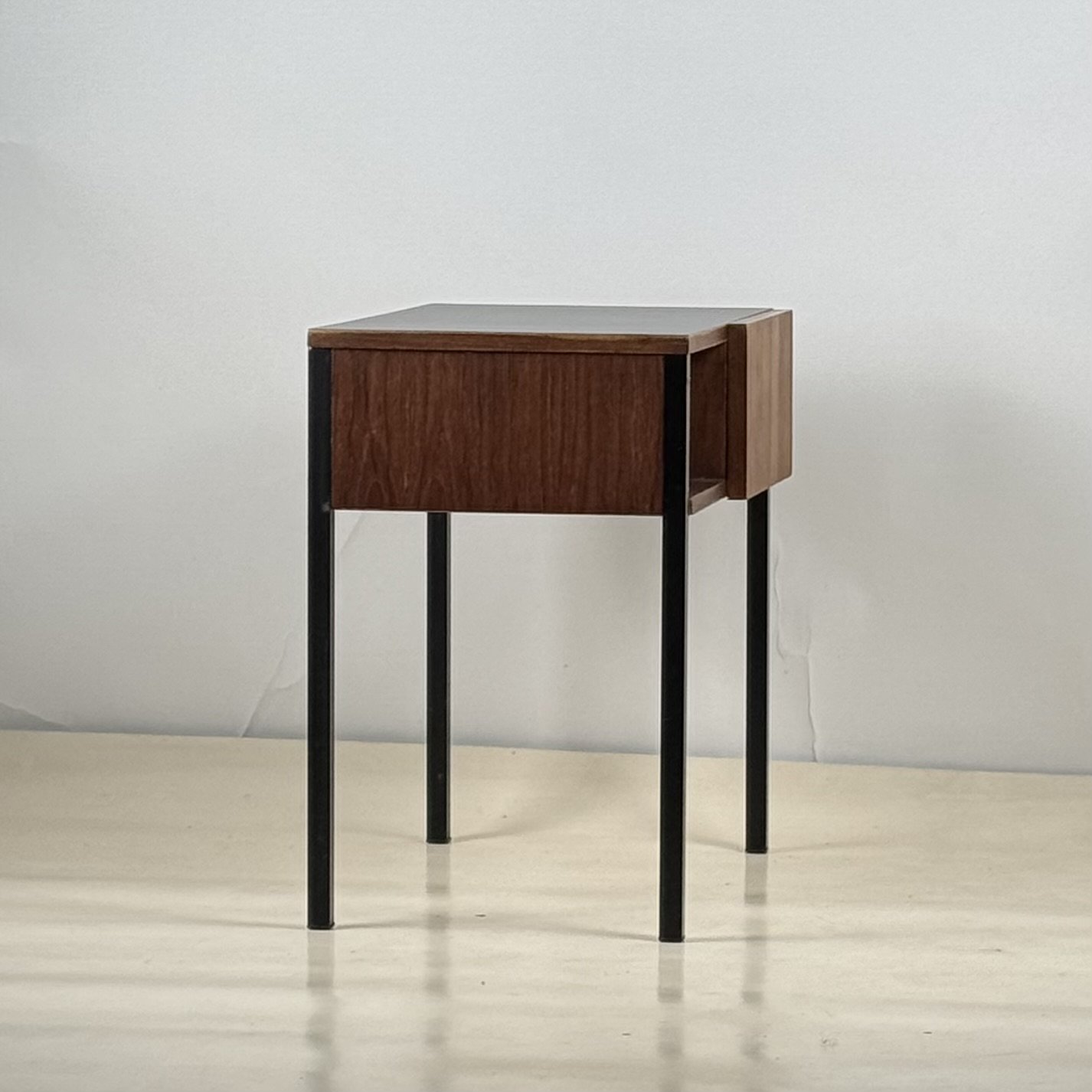 Small Teak and Laminate-5.jpg