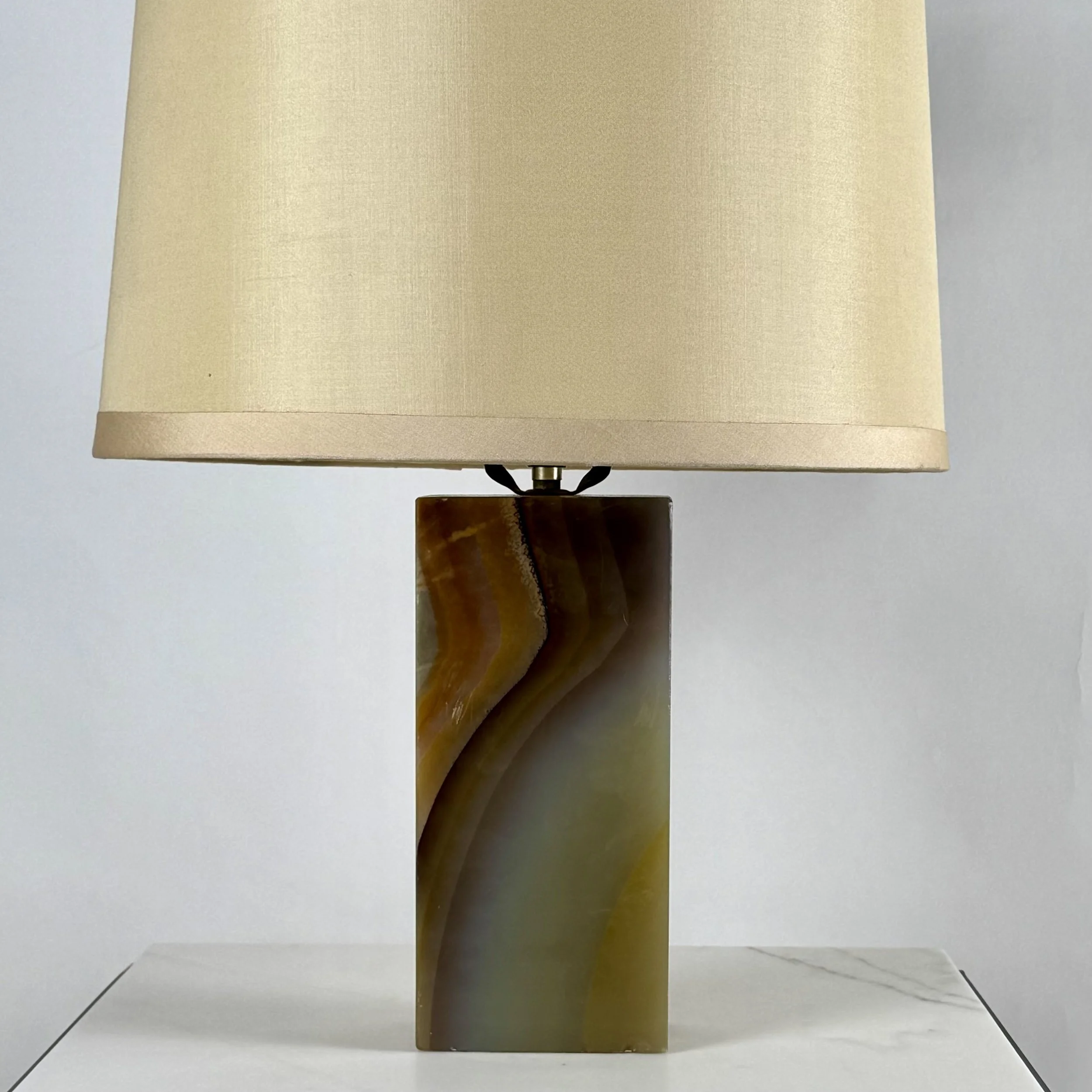 Onyx Table Lamp_8.jpg