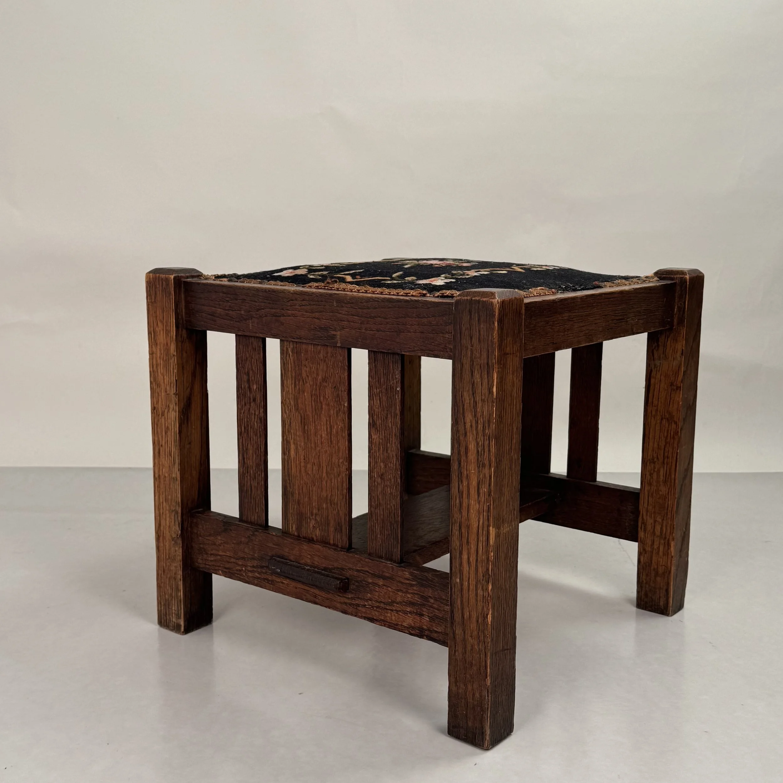 Arts Crafts Oak Stool-5.jpg
