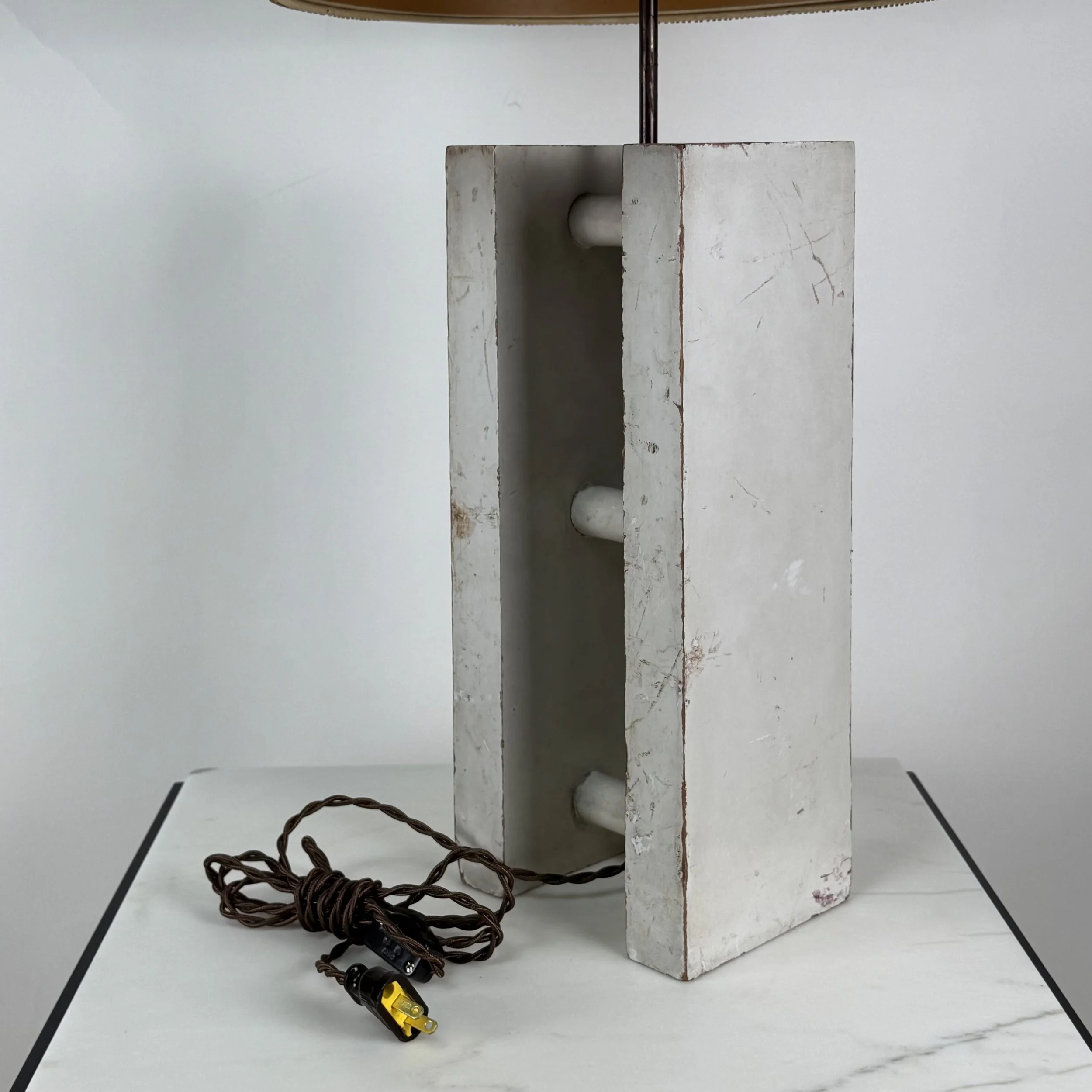 Brutalist Lamp Wood-9.jpg