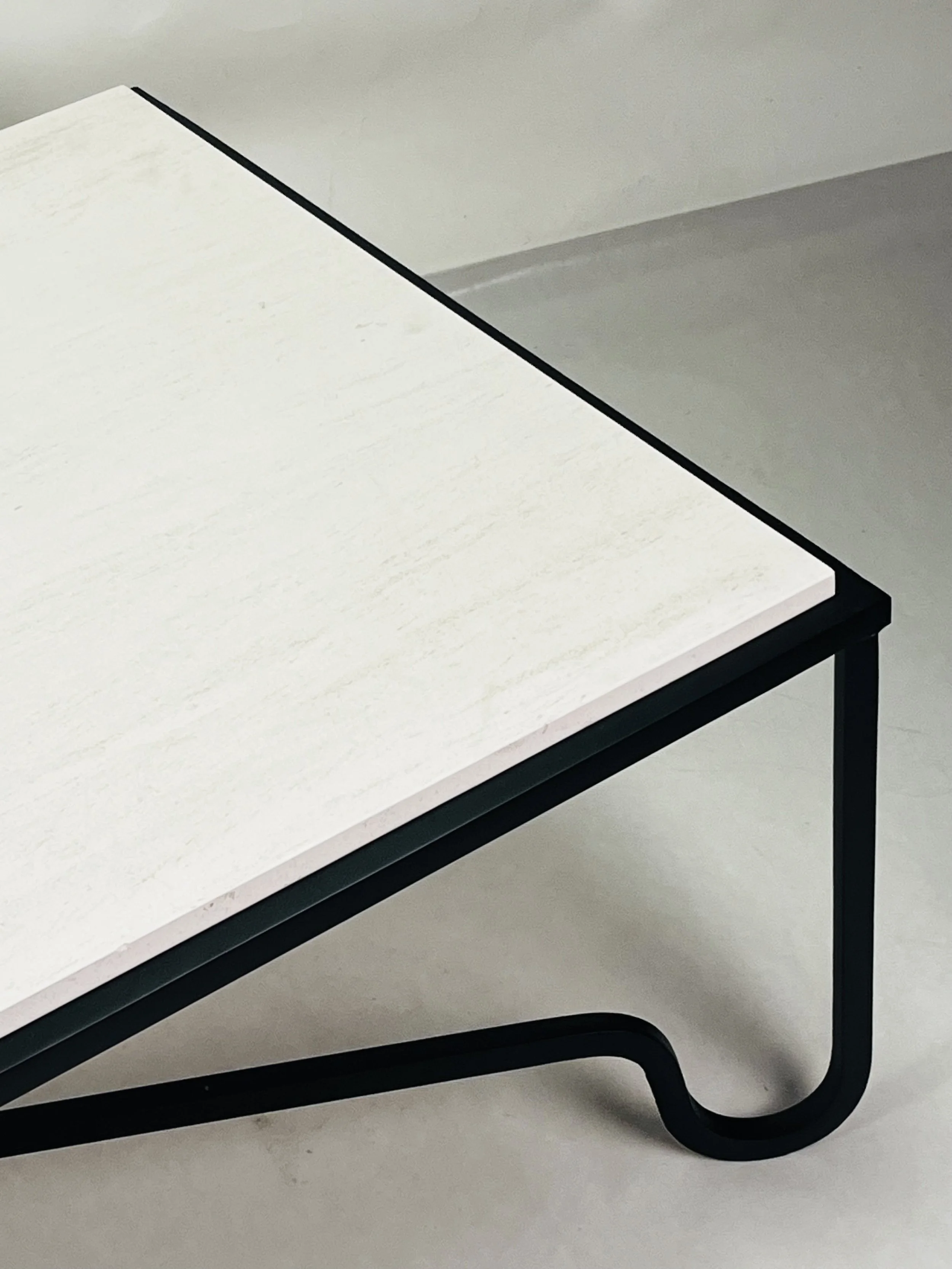 Entretoise coffee table moca cream limestone-5.jpg