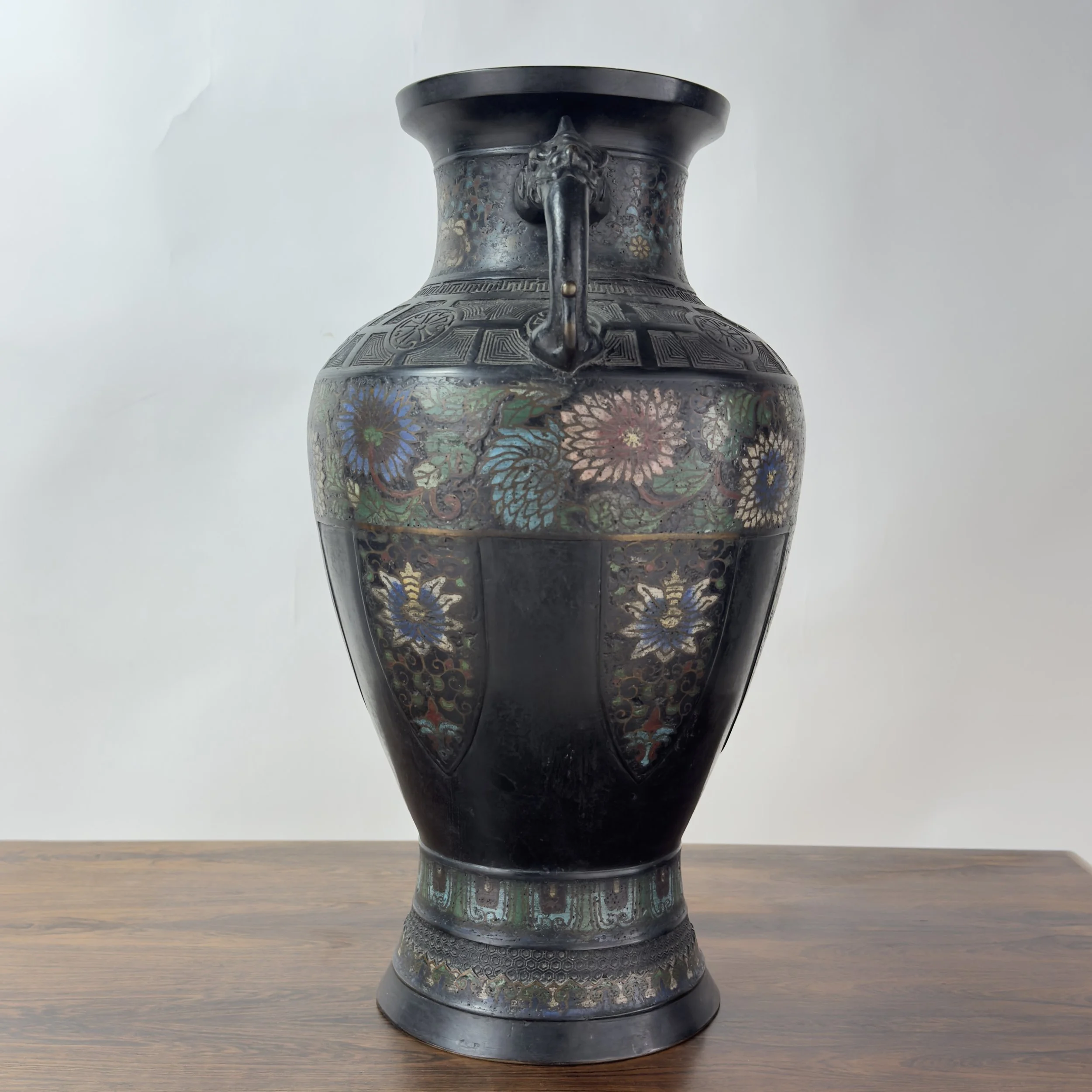 Chinese Vase-4.jpg